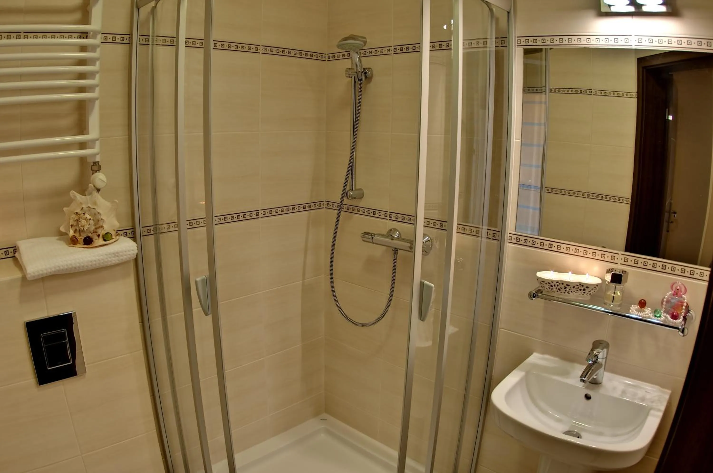 Shower in Villa Martini