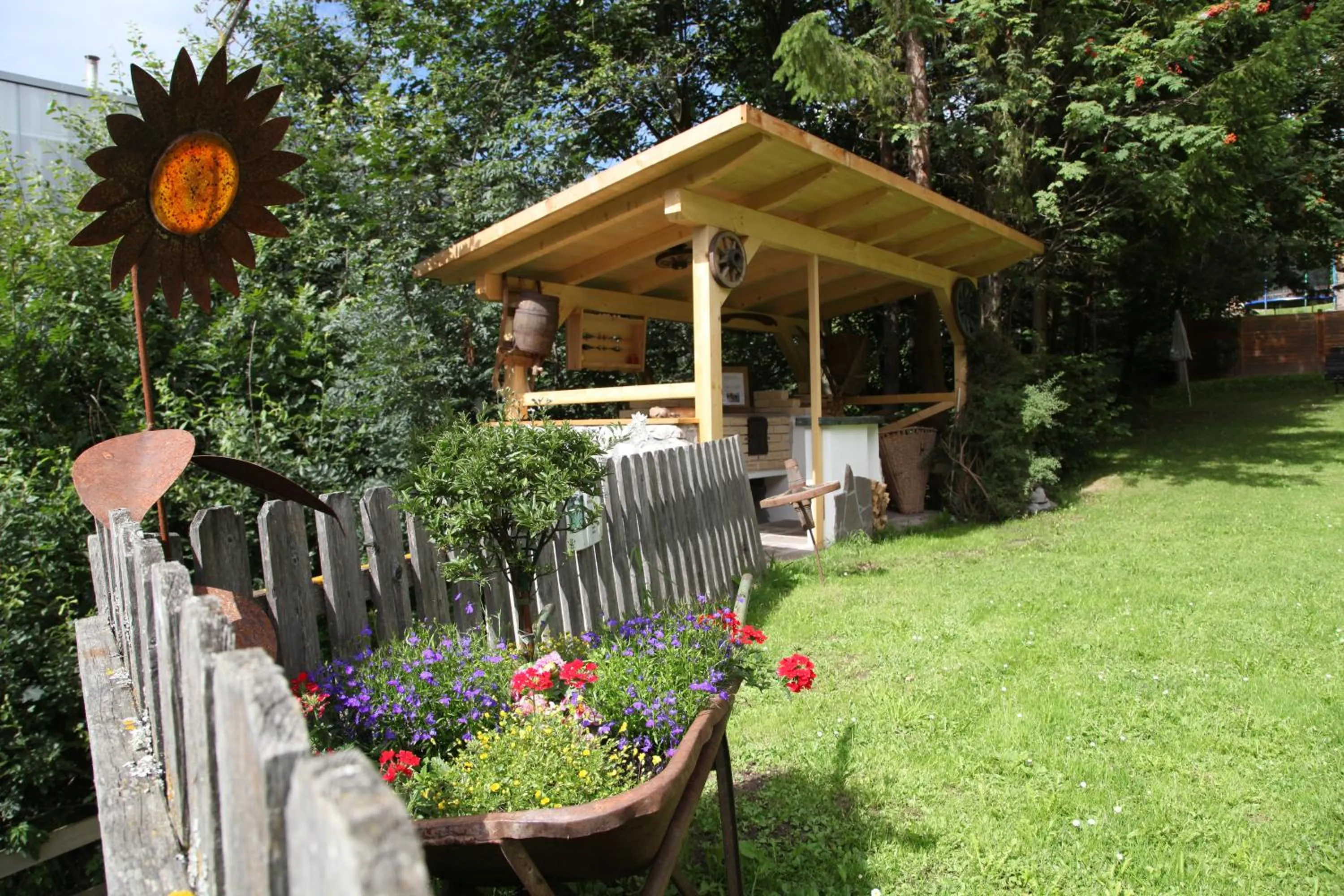 Summer in Hotel Mirabel