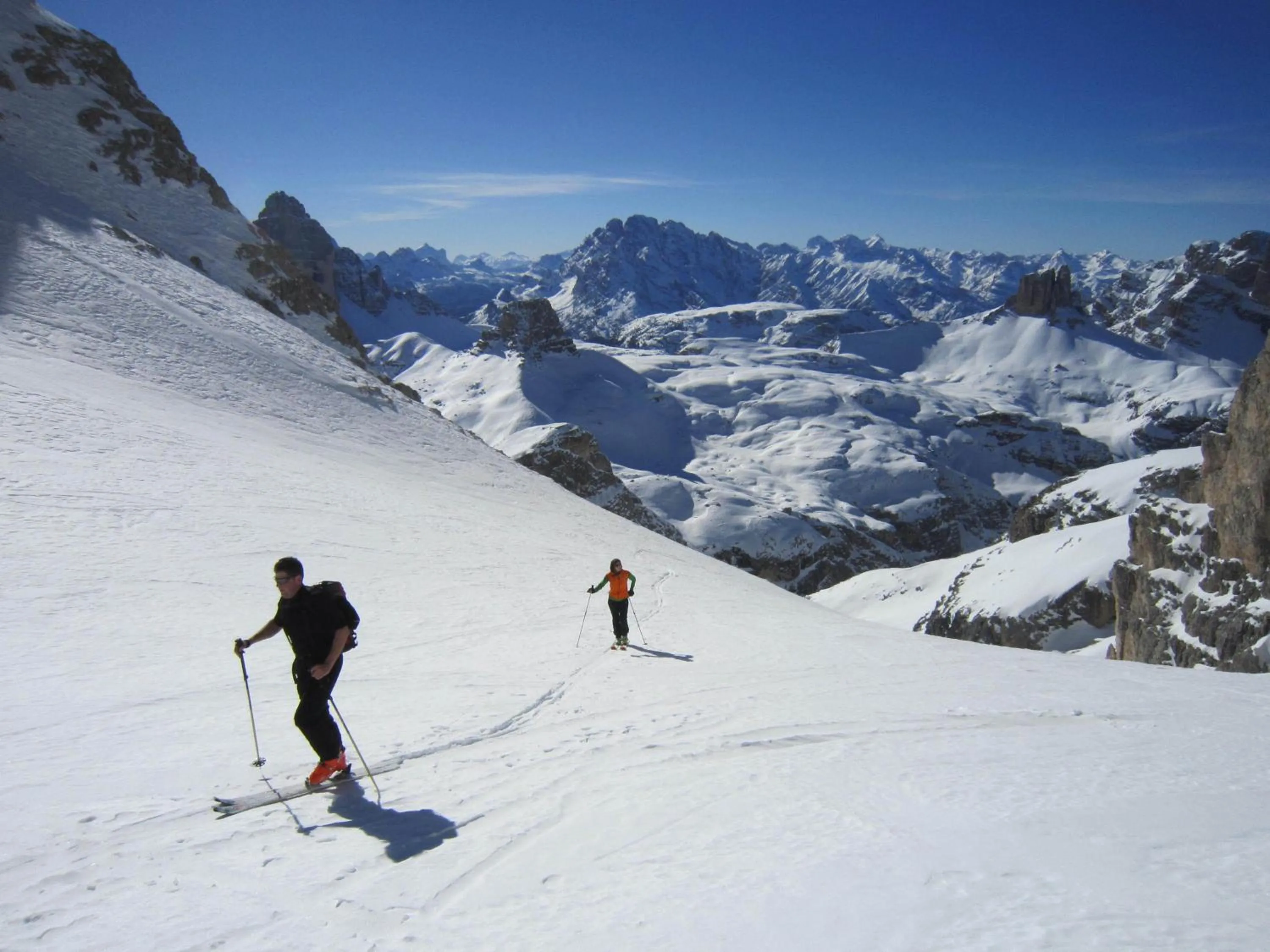 Skiing in Hotel Mirabel