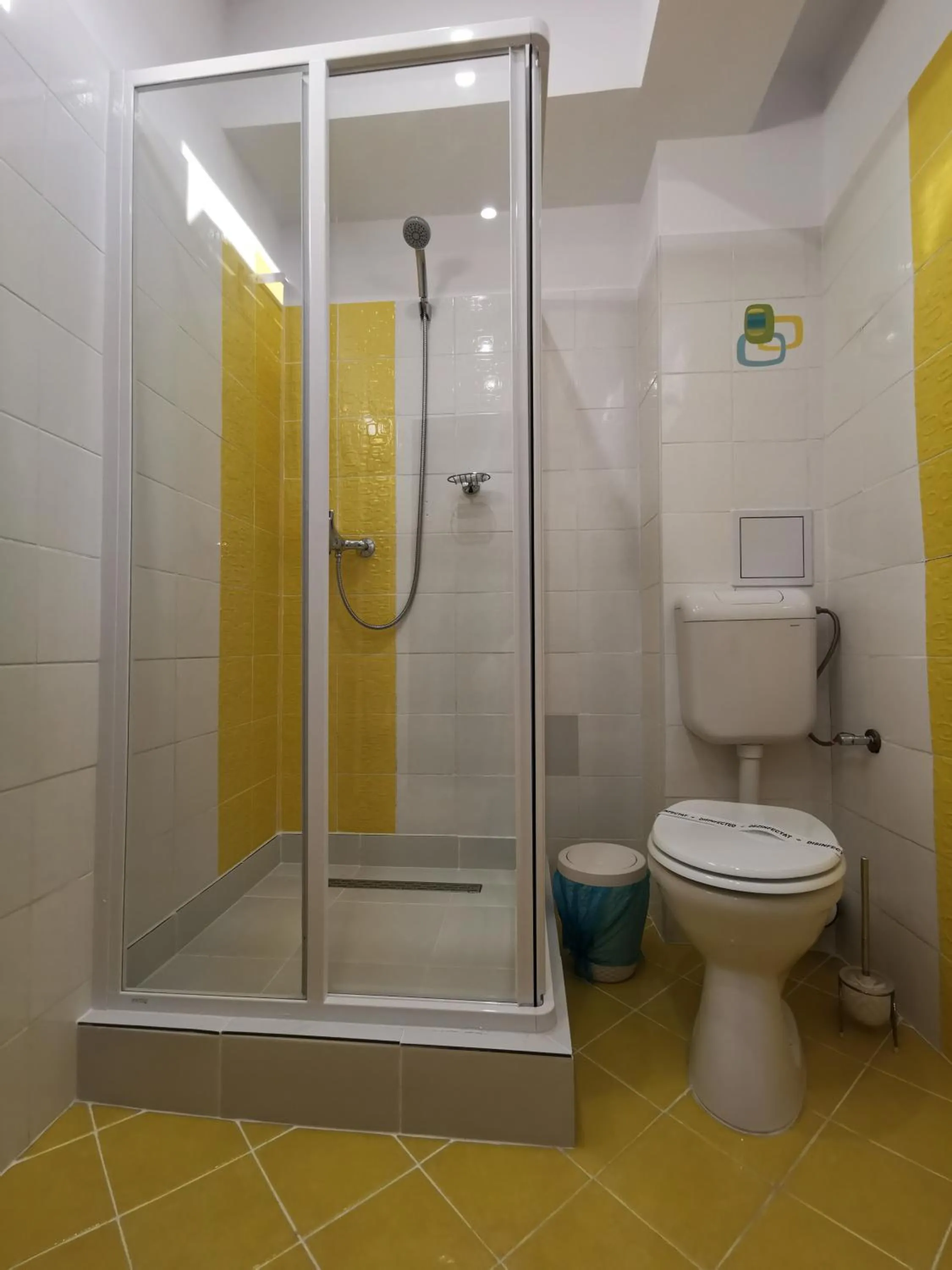 Bathroom in Hotel New Derby