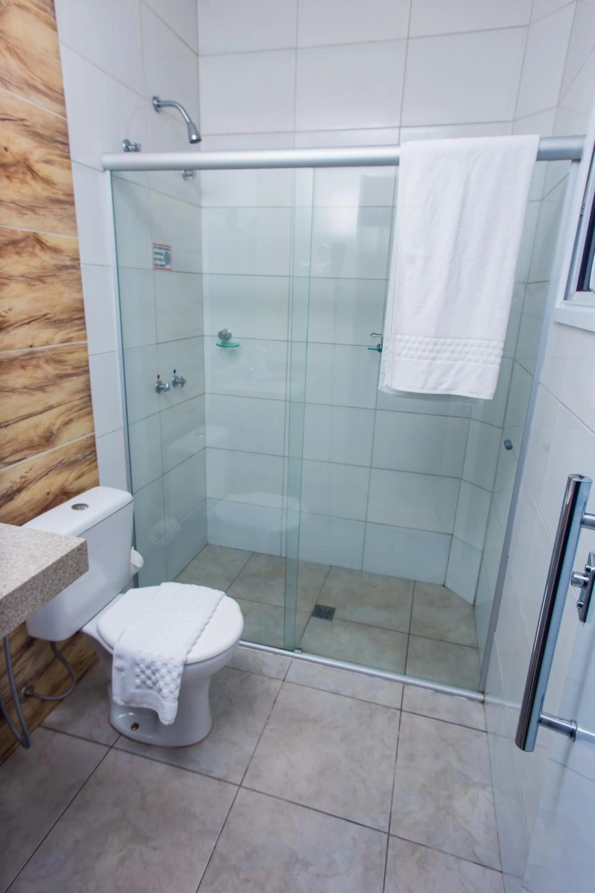 Bathroom in Revitalle Hotel