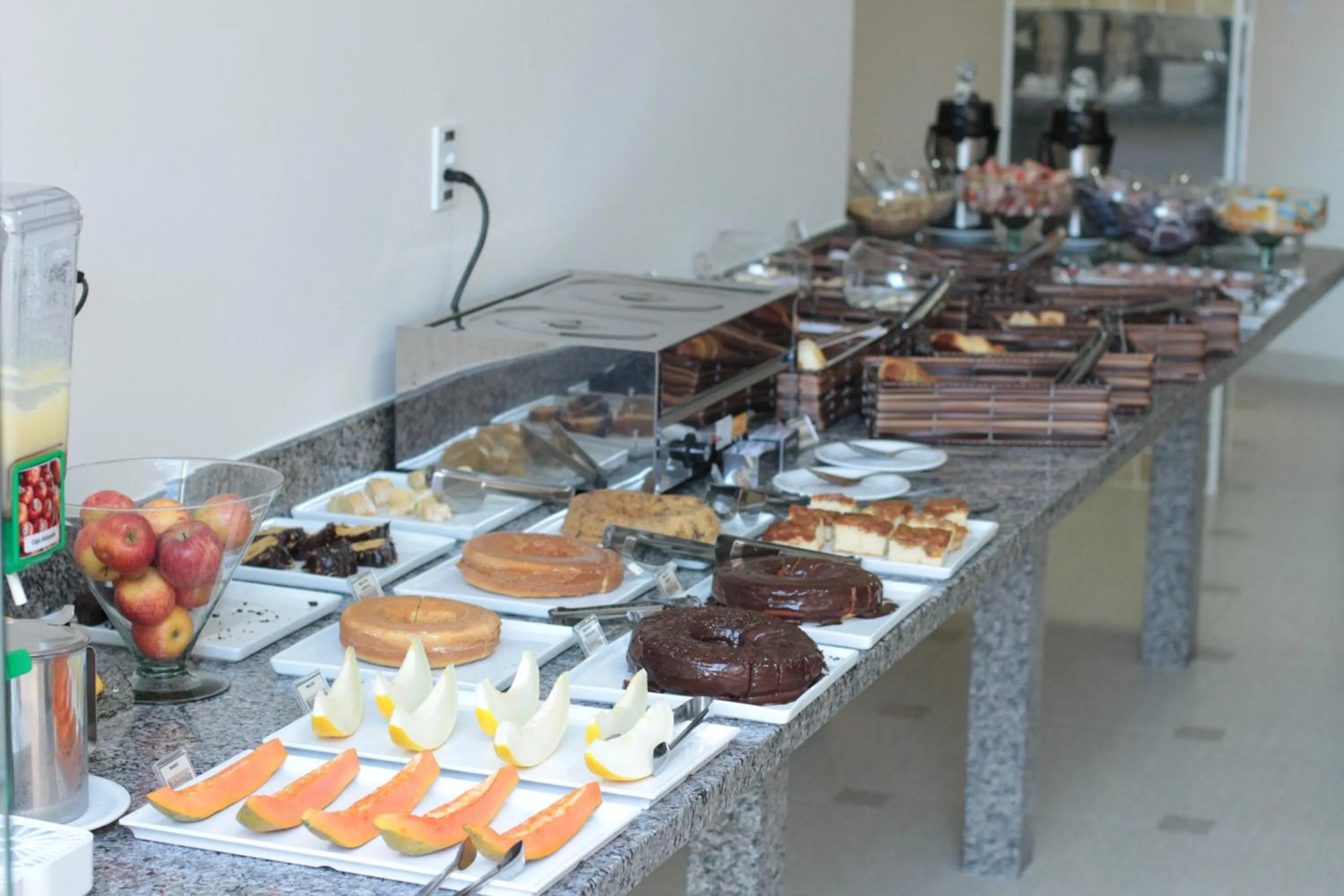 Breakfast in Revitalle Hotel