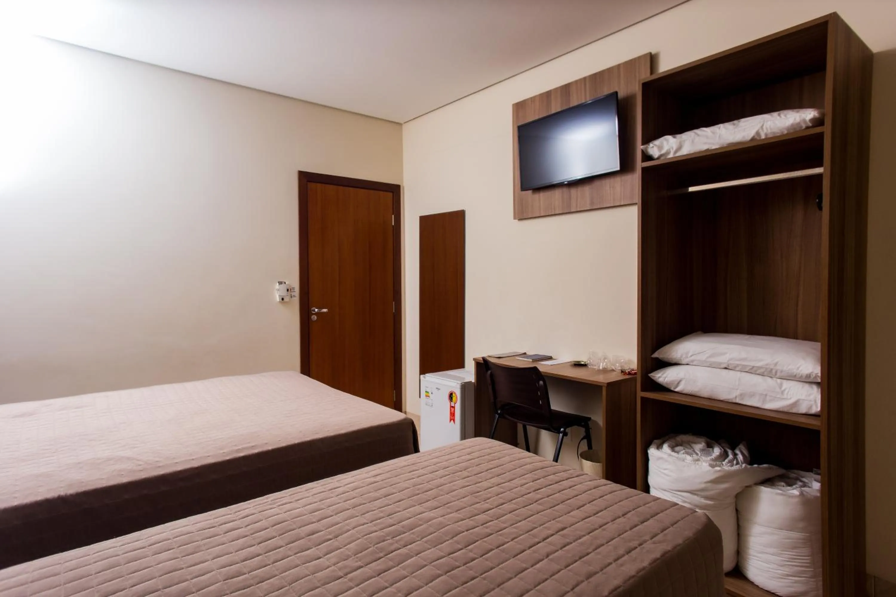 Bedroom, Bed in Revitalle Hotel