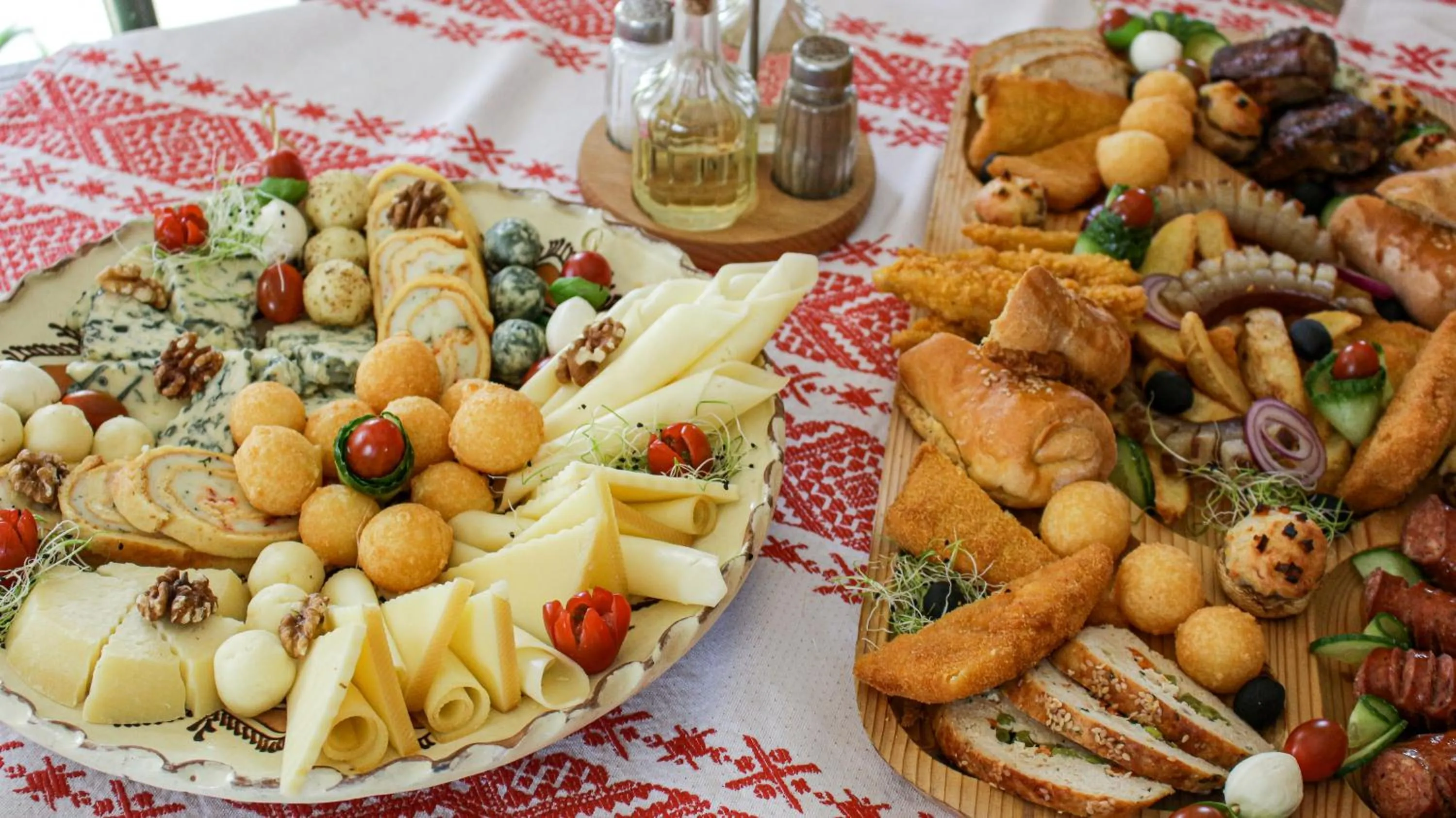 Food and drinks in Pensiunea Banffy