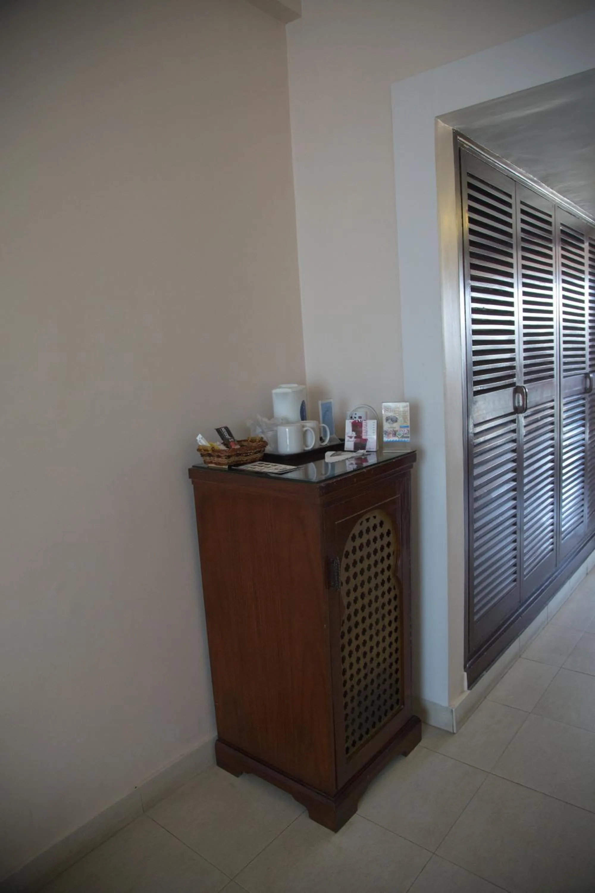 Coffee/tea facilities in Beach Luxury Hotel