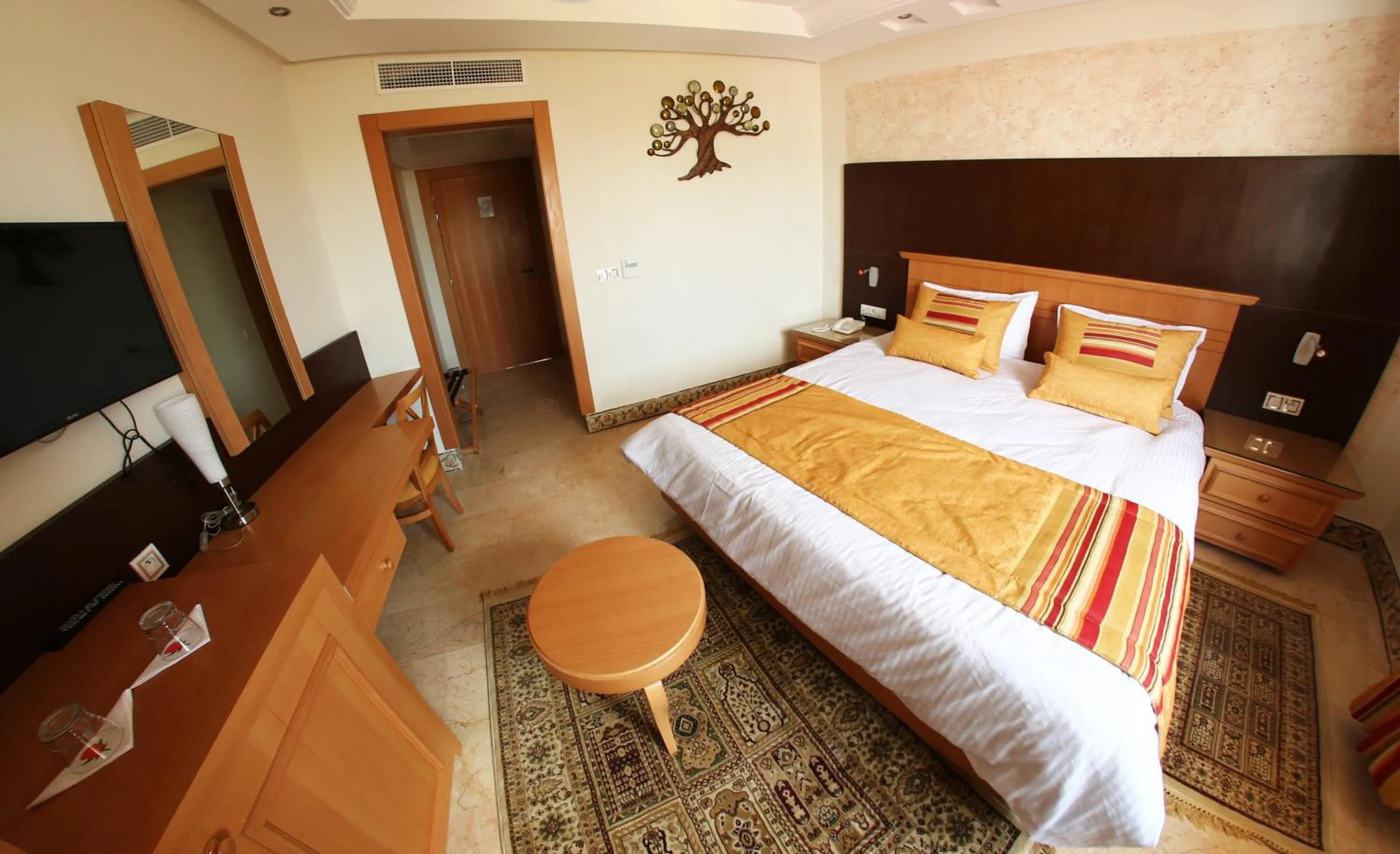 Bedroom, Bed in Hotel Julius