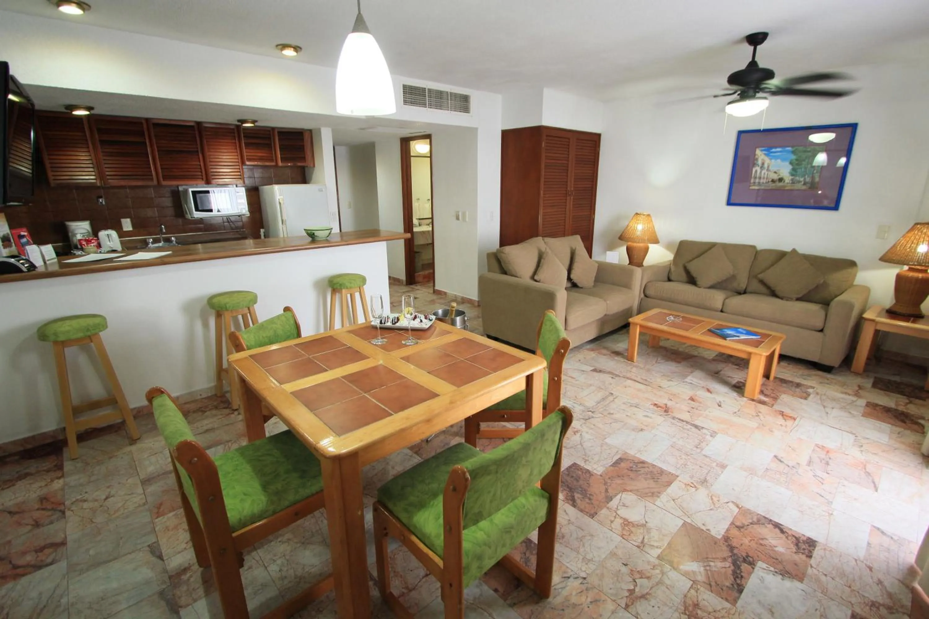 Dining area in Costa Sur Resort & Spa