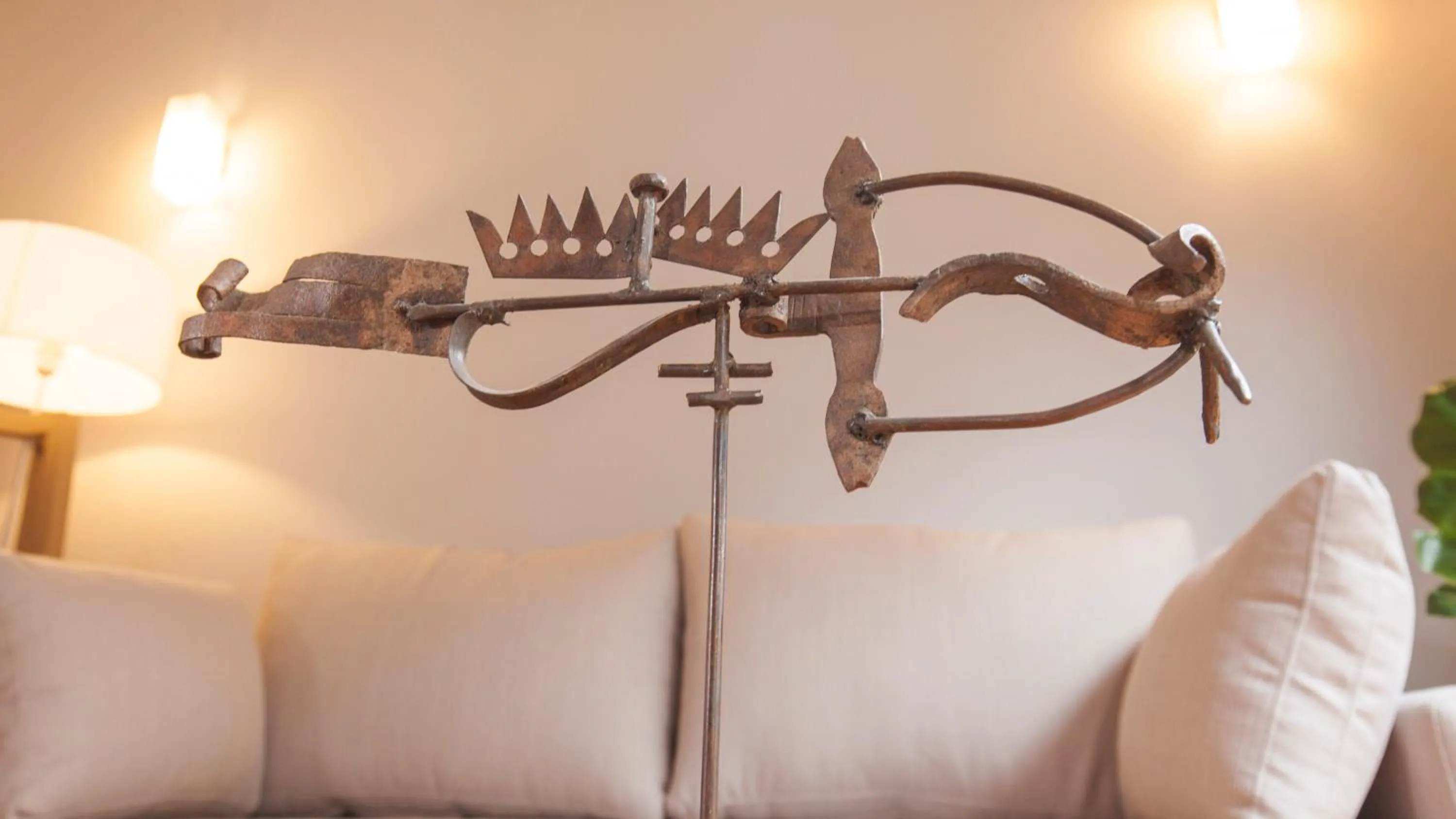 Decorative detail in Amalinas Hotel