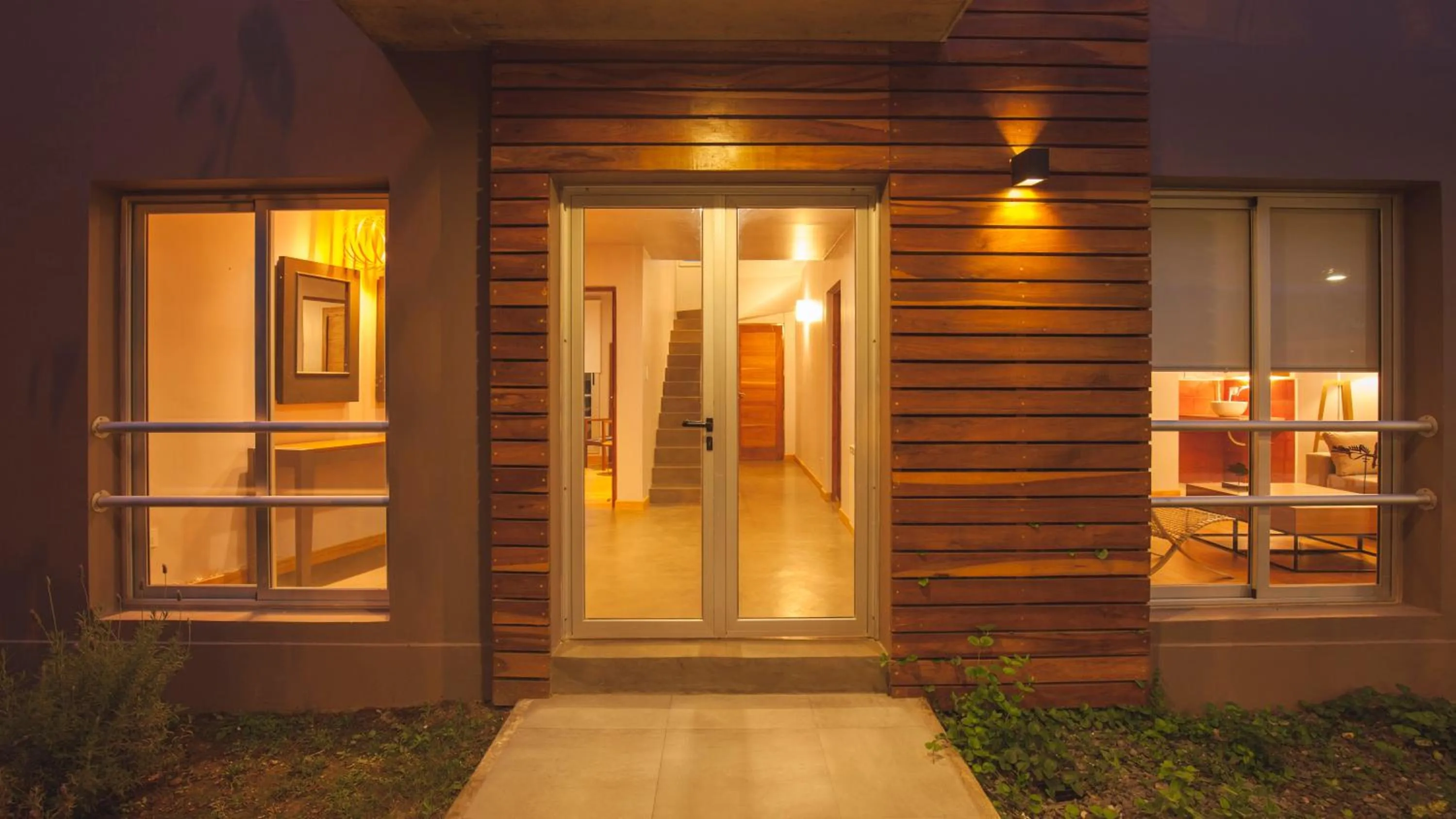 Facade/entrance in Amalinas Hotel