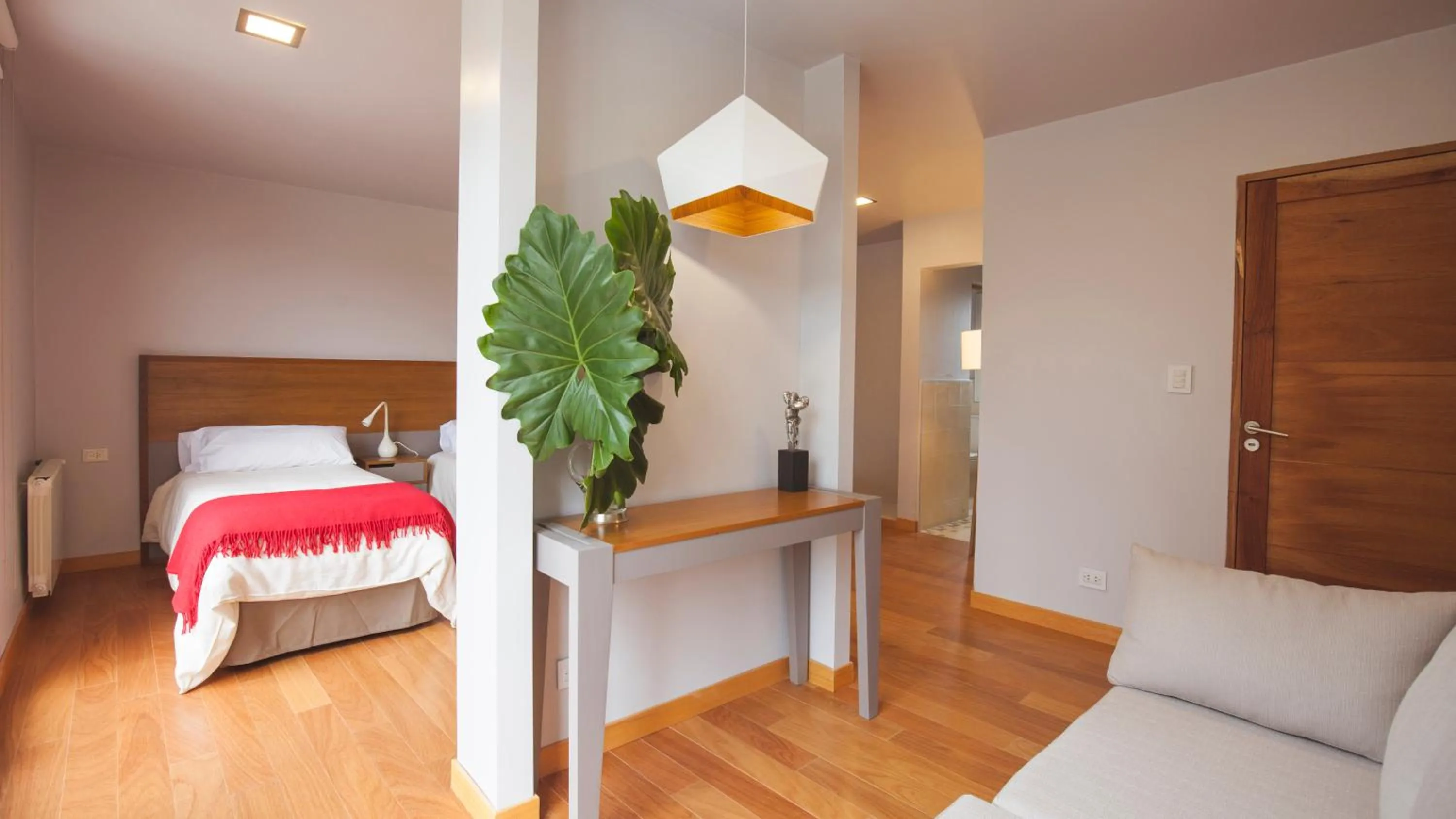 Photo of the whole room, Bed in Amalinas Hotel