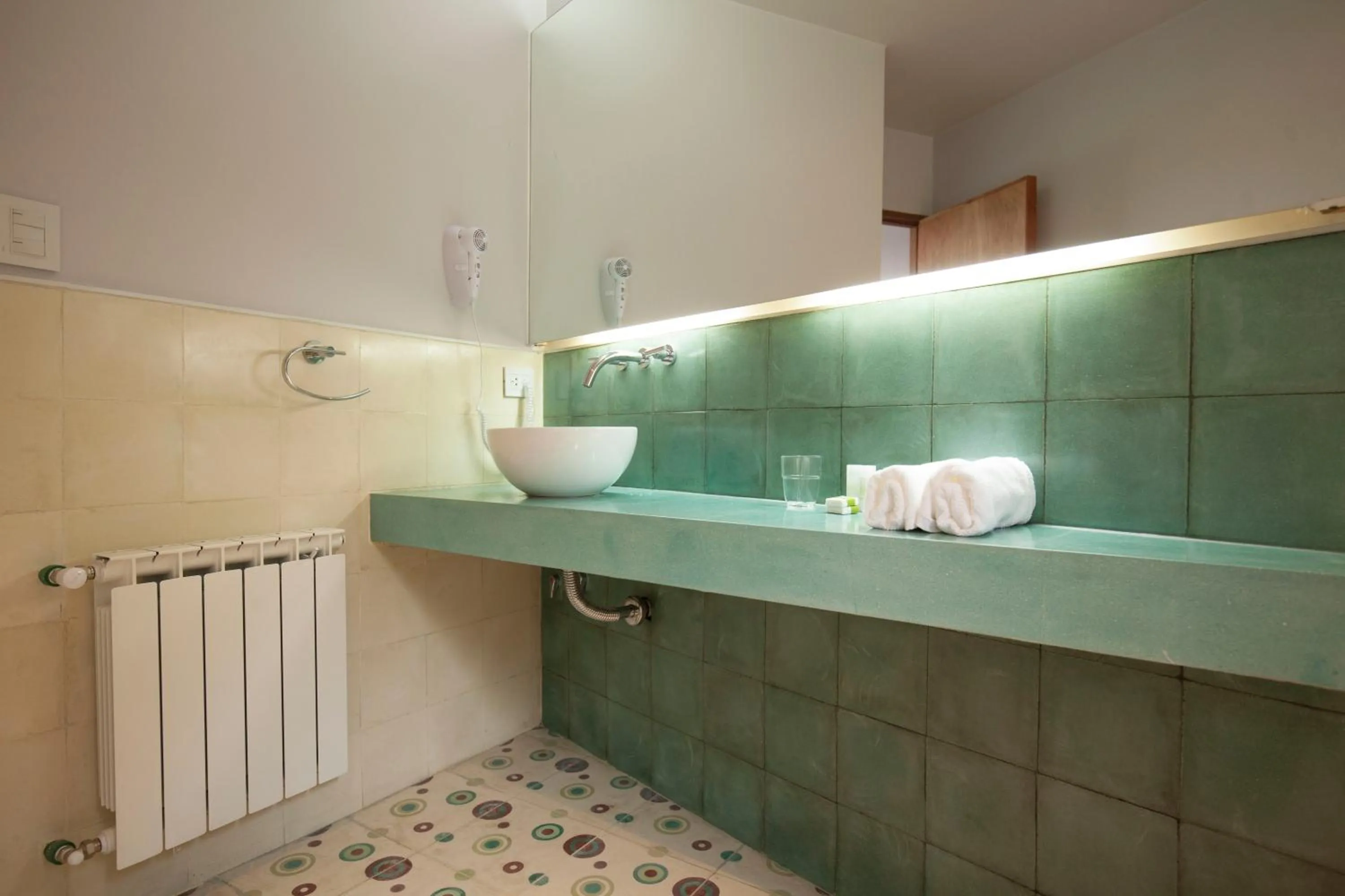 Bathroom in Amalinas Hotel