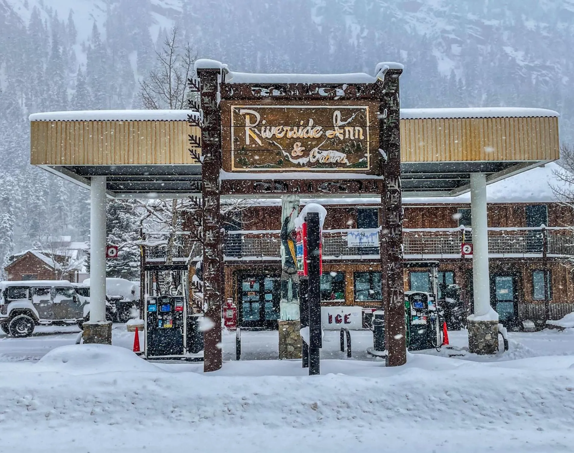 Lobby or reception in Ouray Riverside Resort - Inn & Cabins