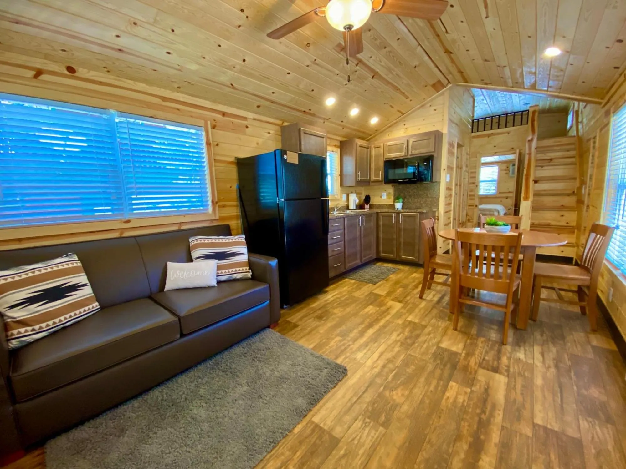 Ouray Riverside Resort - Inn & Cabins