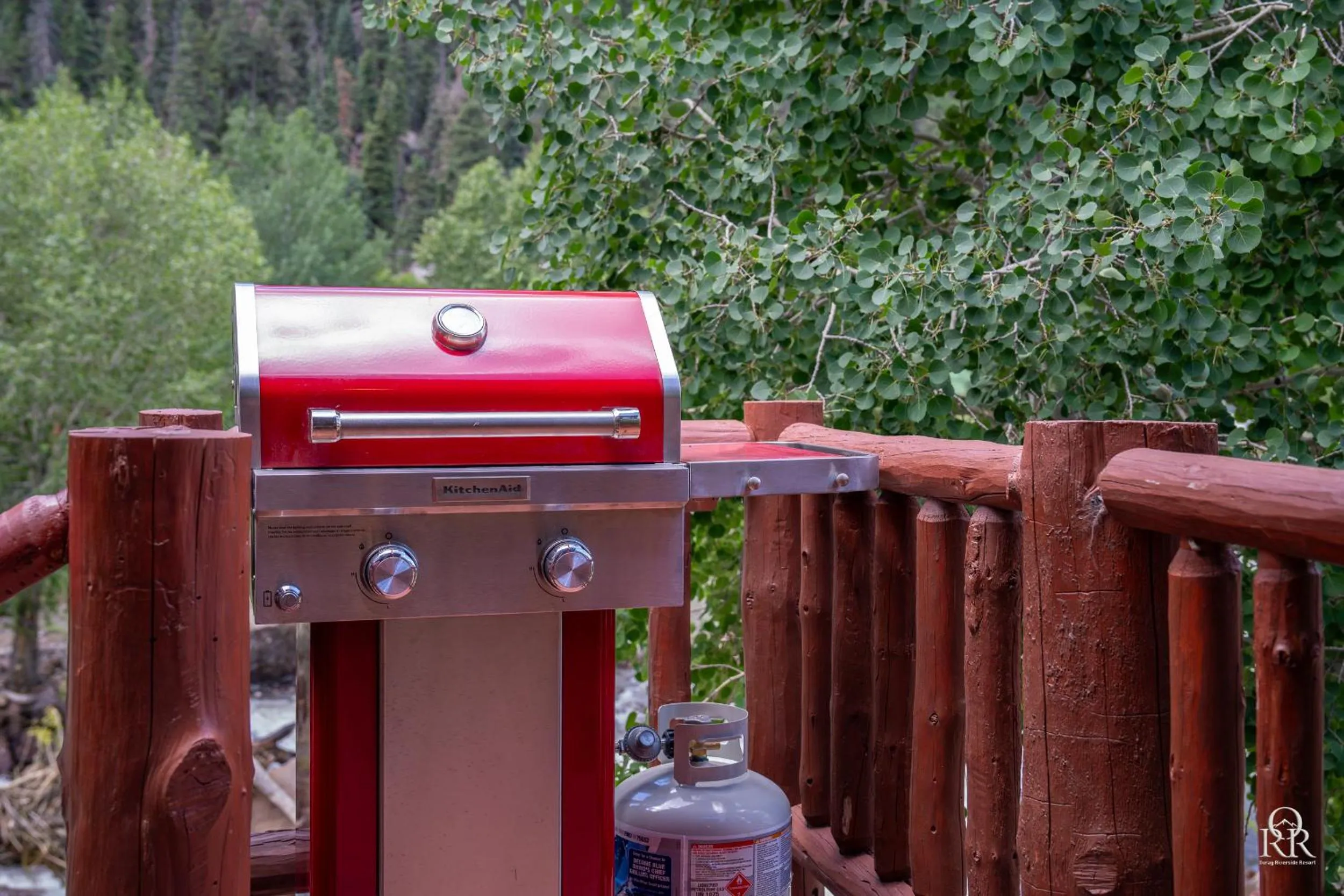 Ouray Riverside Resort - Inn & Cabins