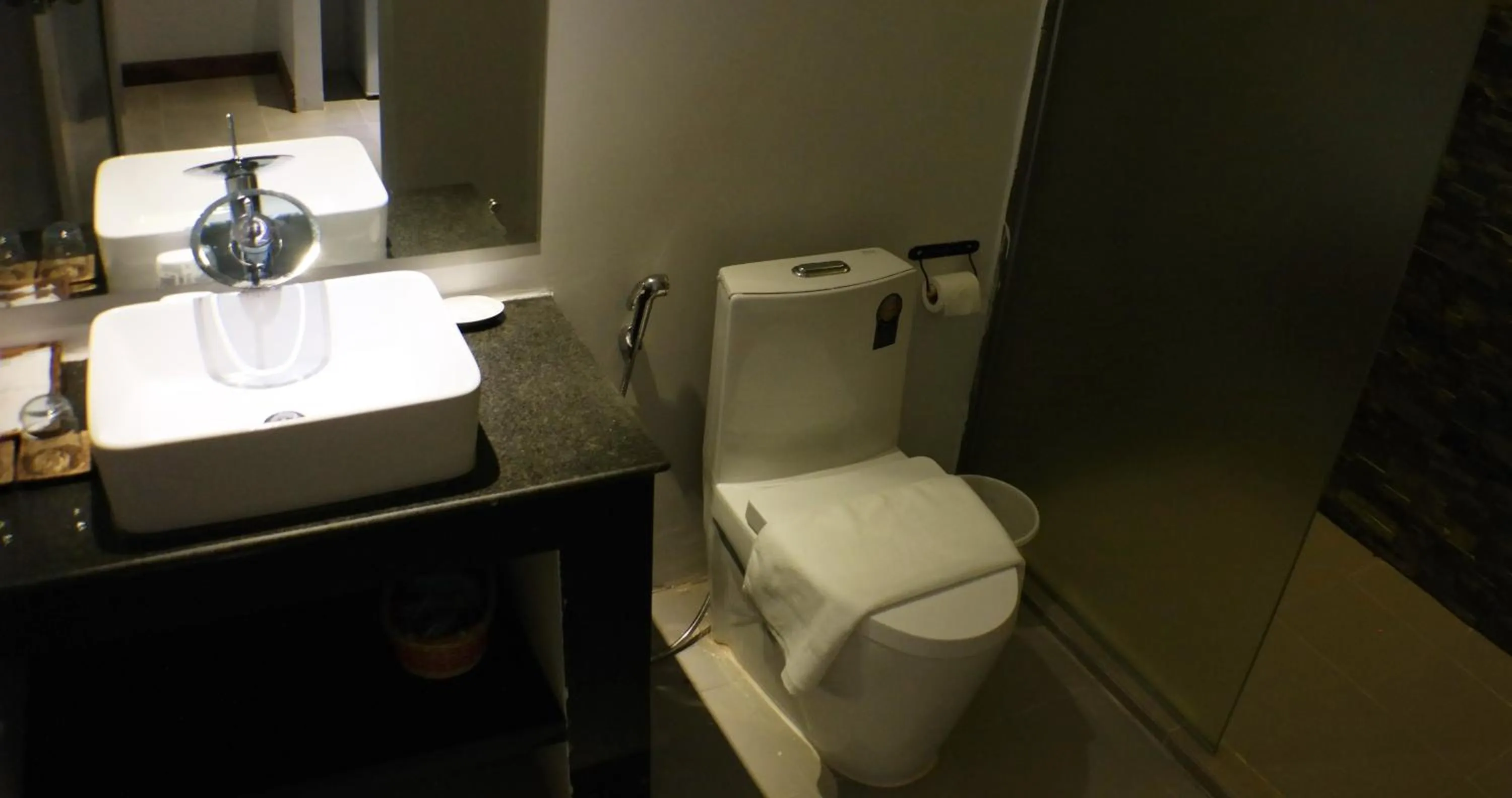 Bathroom in Mowin Boutique Hotel & Residence