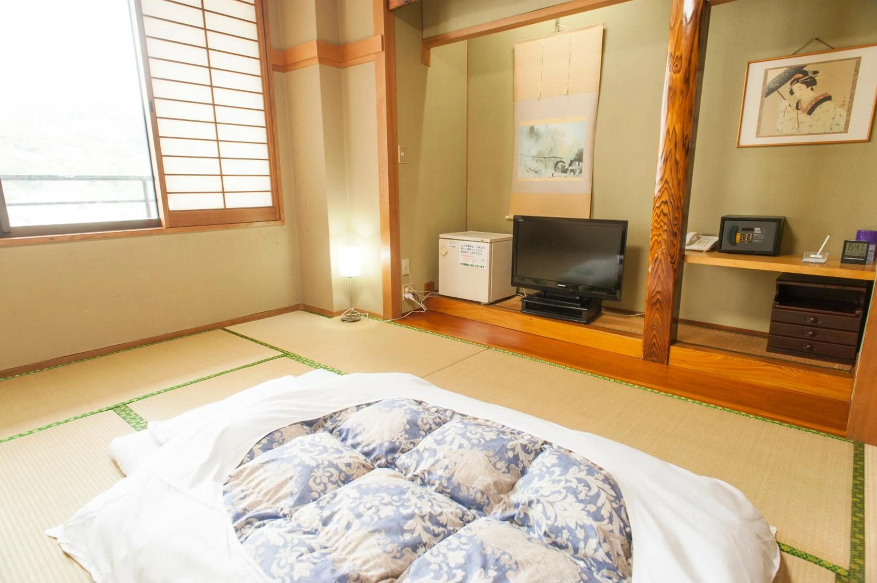 Bed in Masunoi