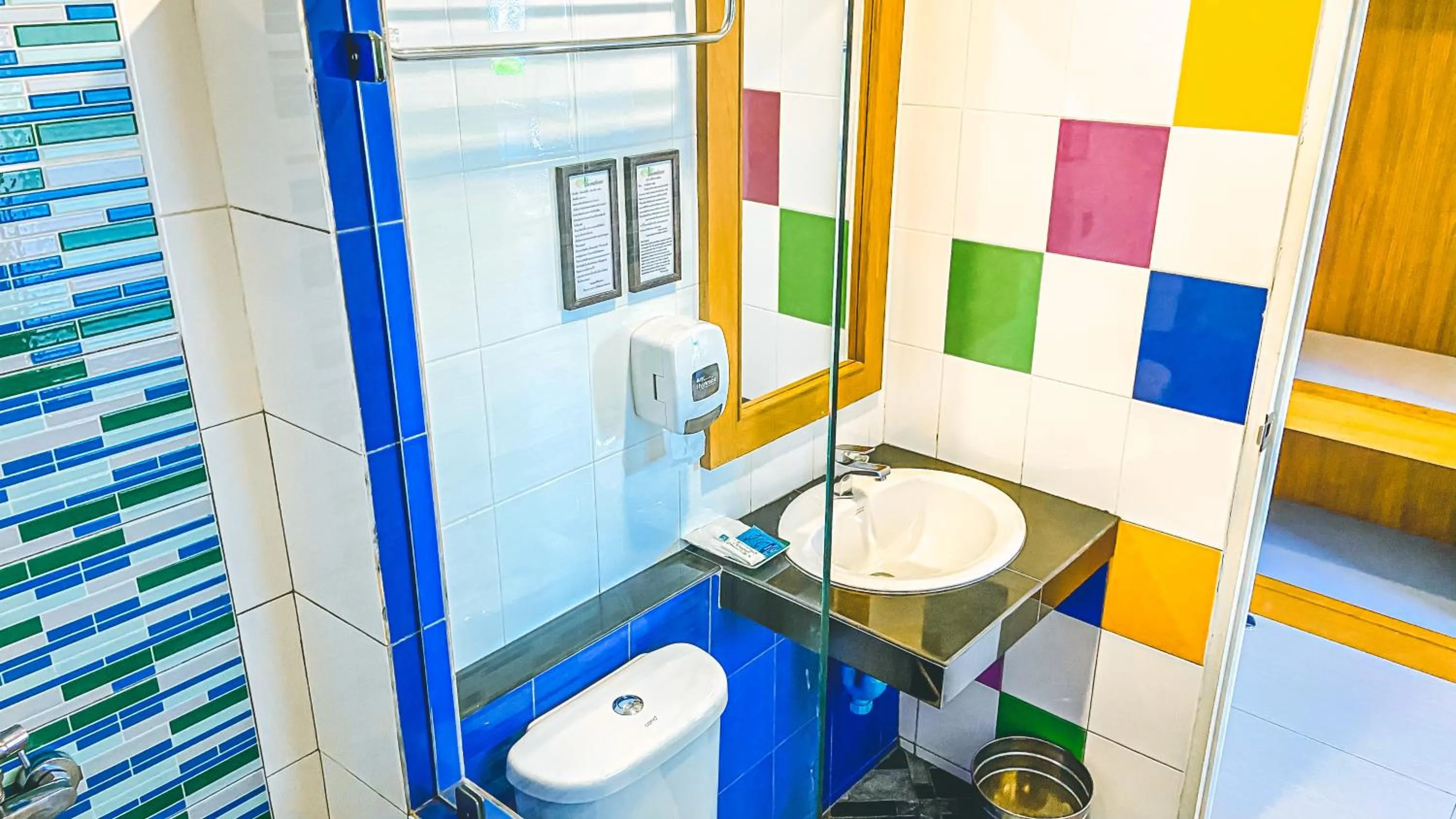 Bathroom in K2 Hotel @ Airport