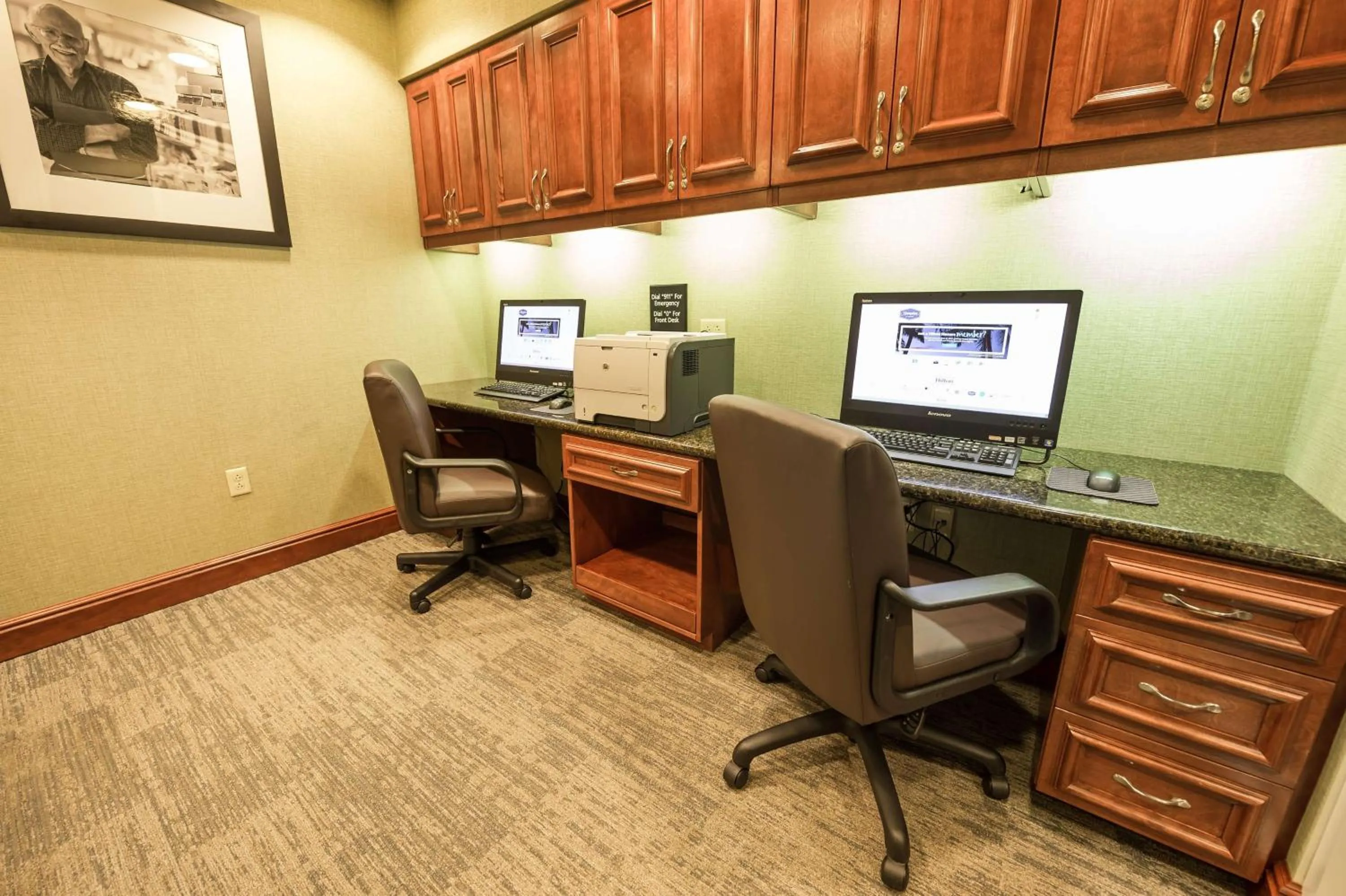Business facilities in Hampton Inn Presque Isle