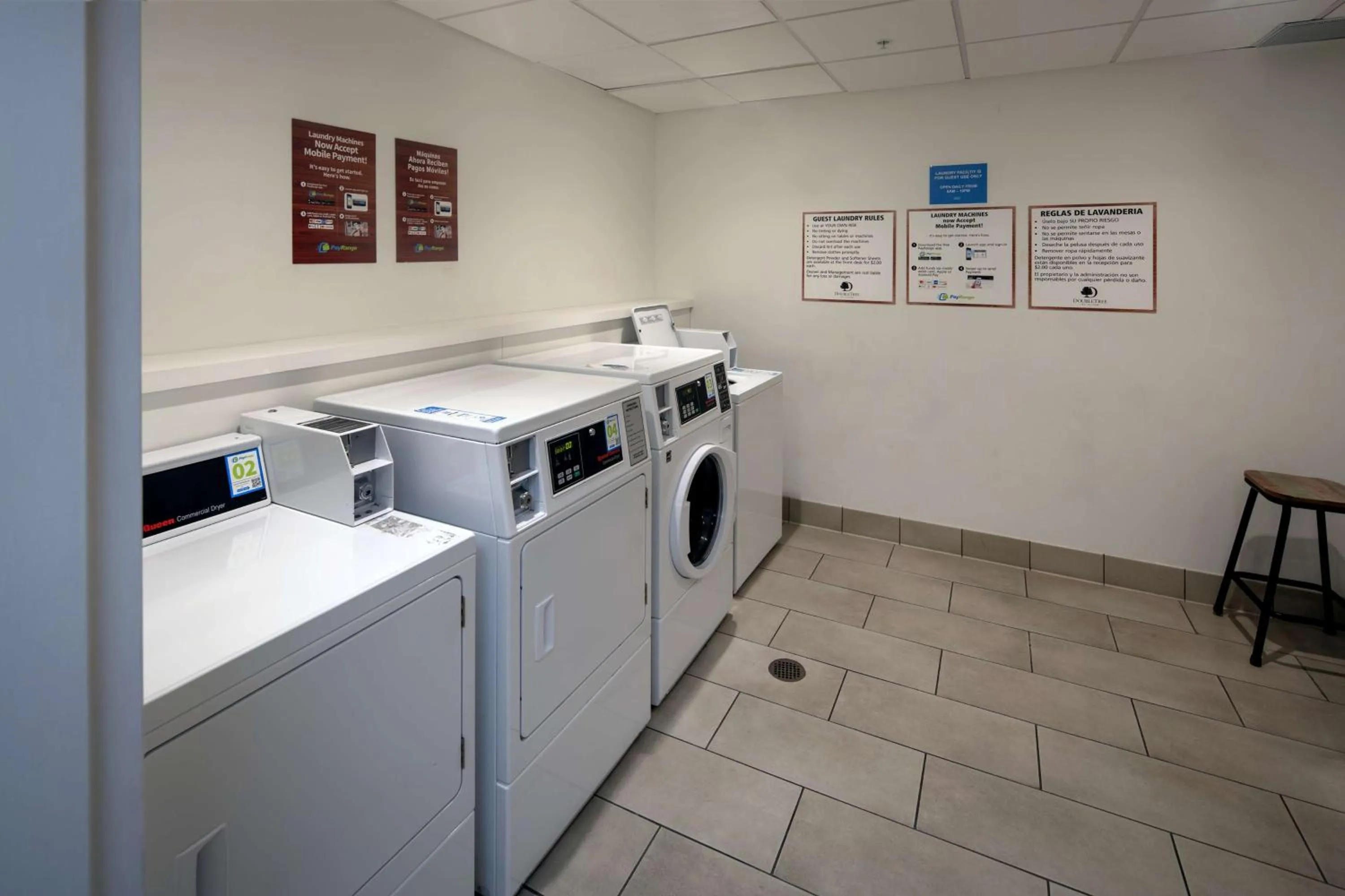 Property building in DoubleTree by Hilton Modesto