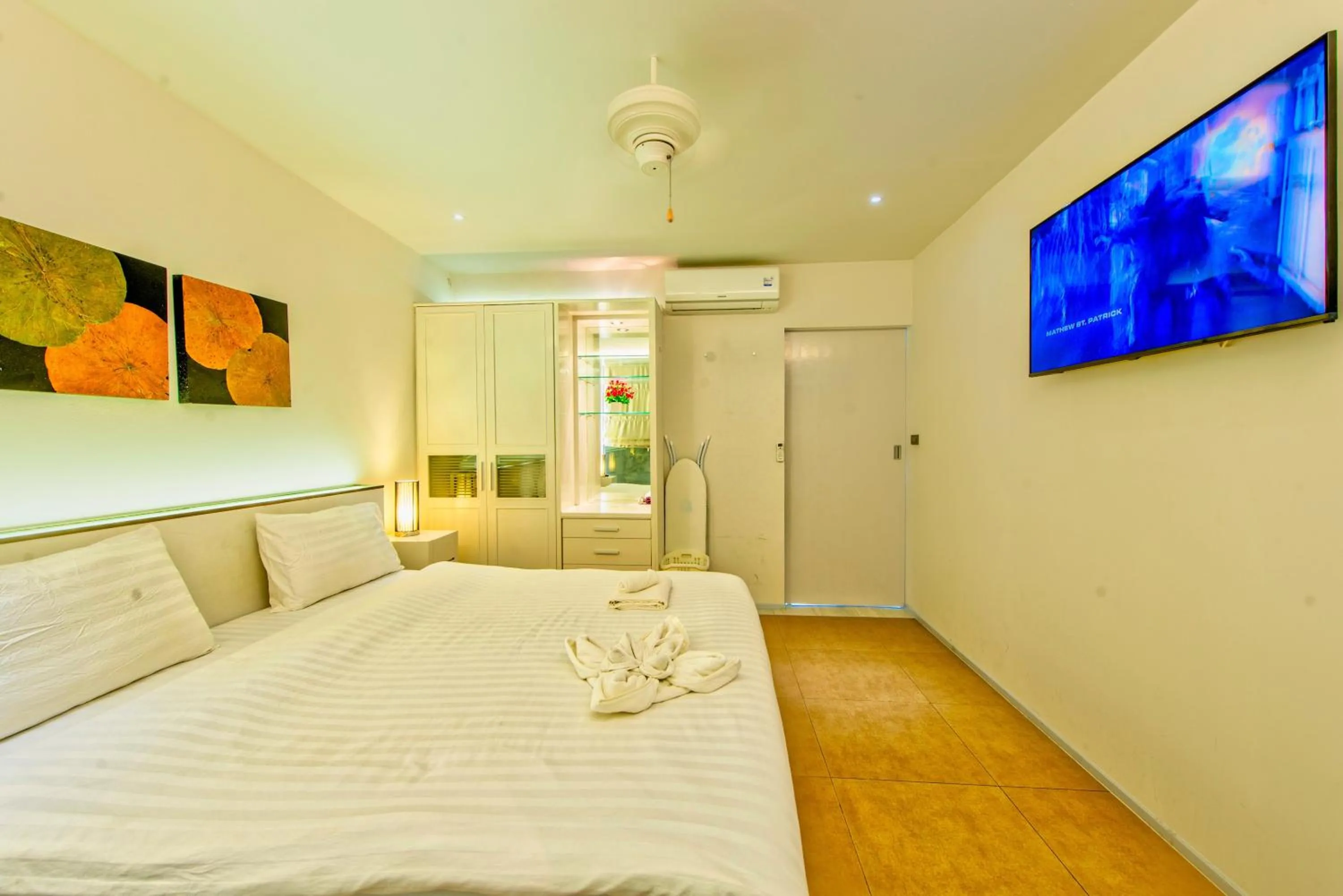 TV and multimedia, Bed in Viengping Mansion