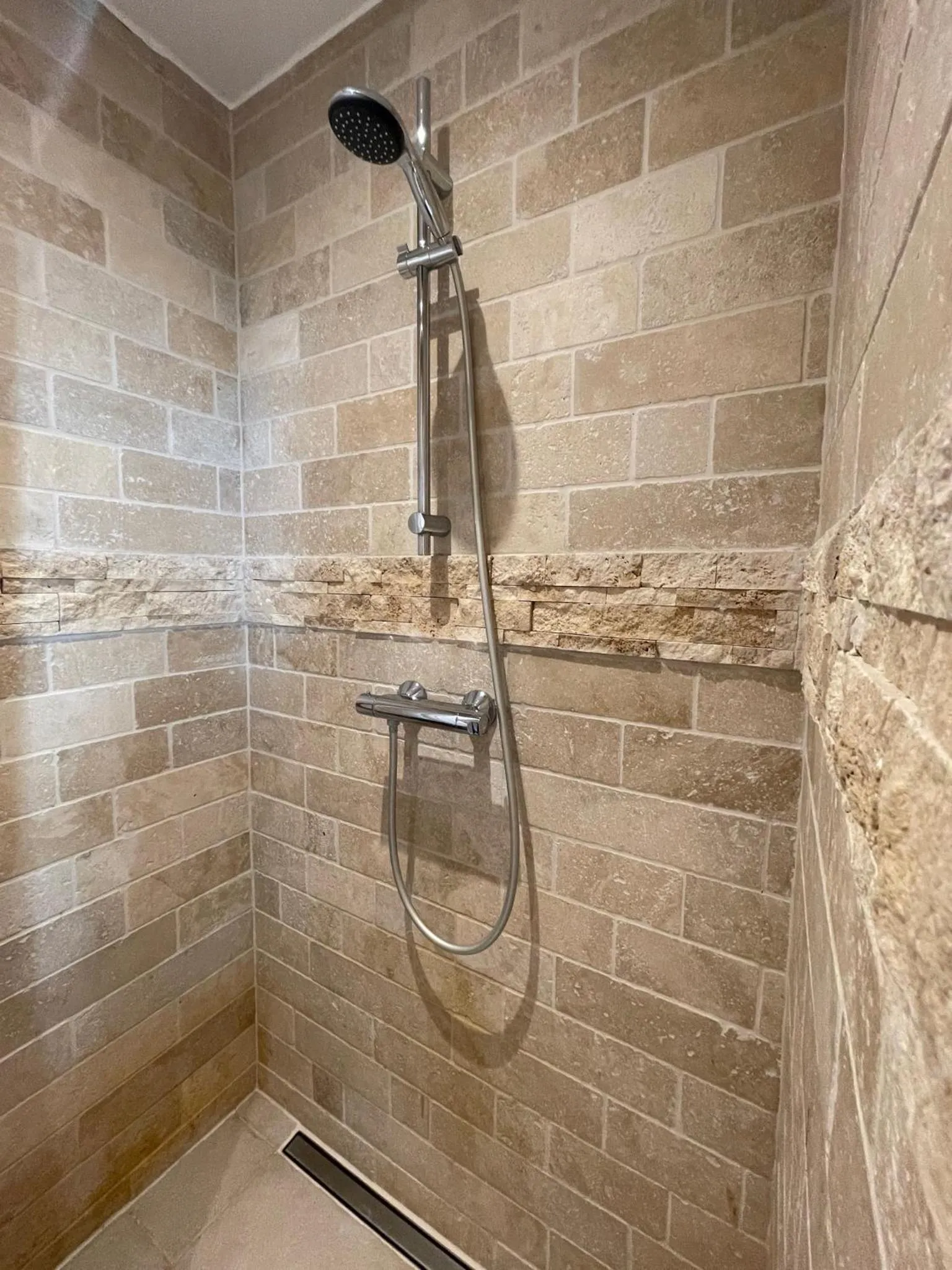 Bathroom in Hostel Lybeer Bruges