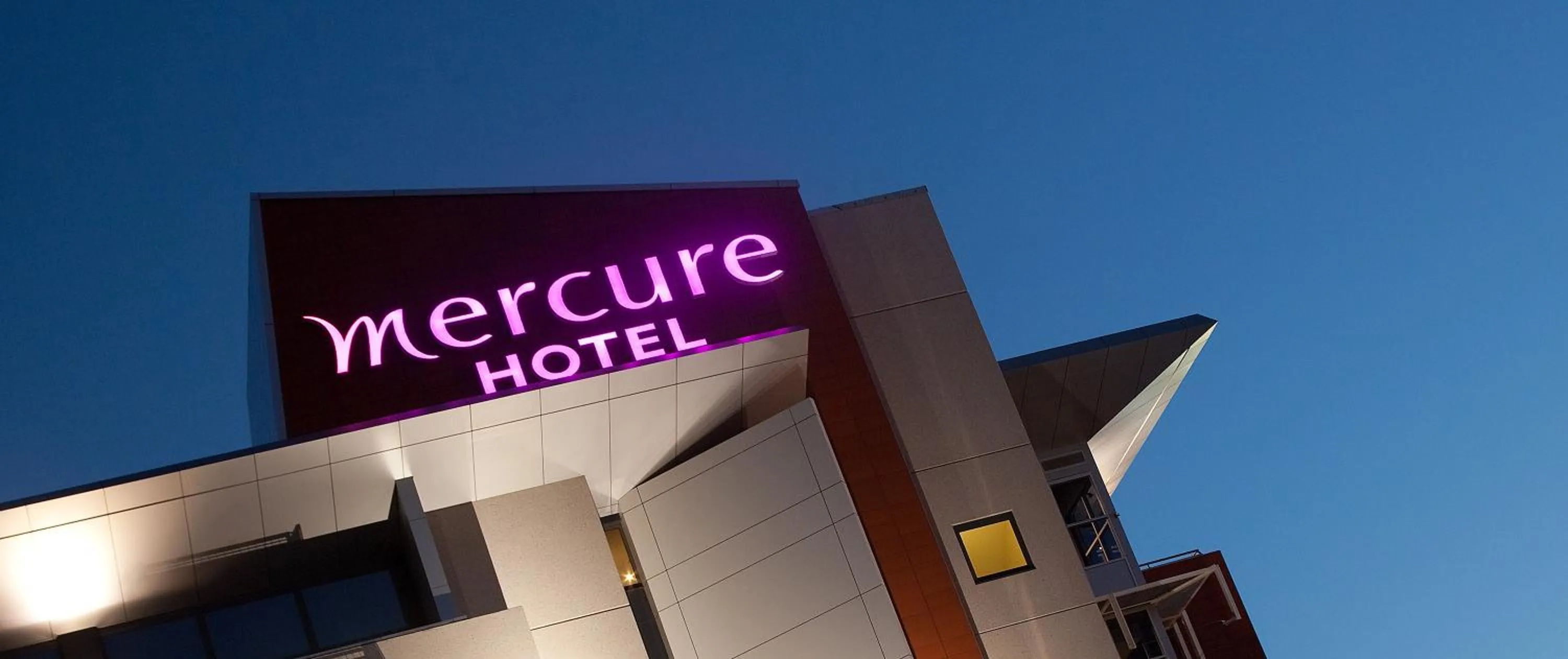 Property logo or sign in Mercure Sydney Liverpool