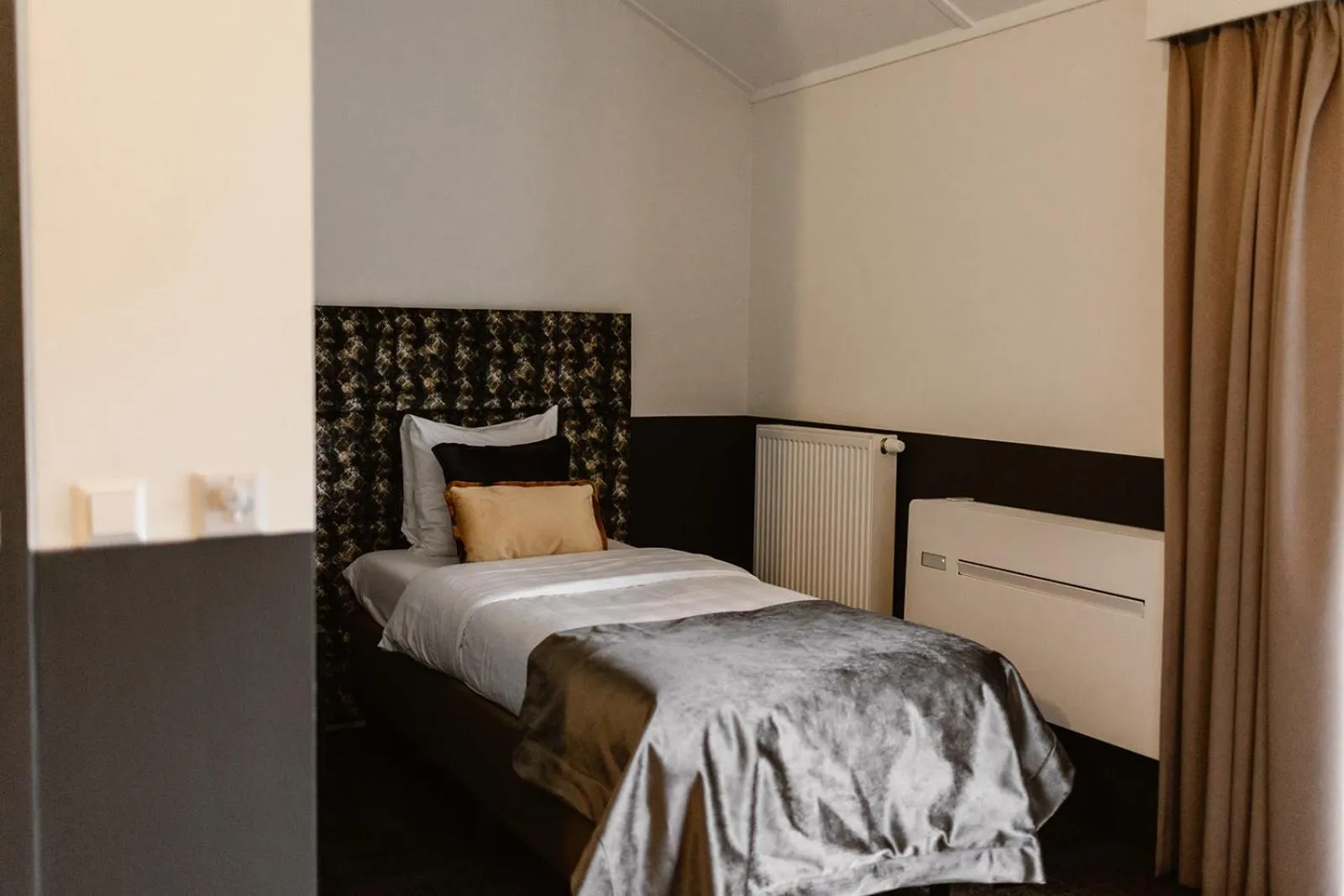 Bed in Hotel Torpedoloods