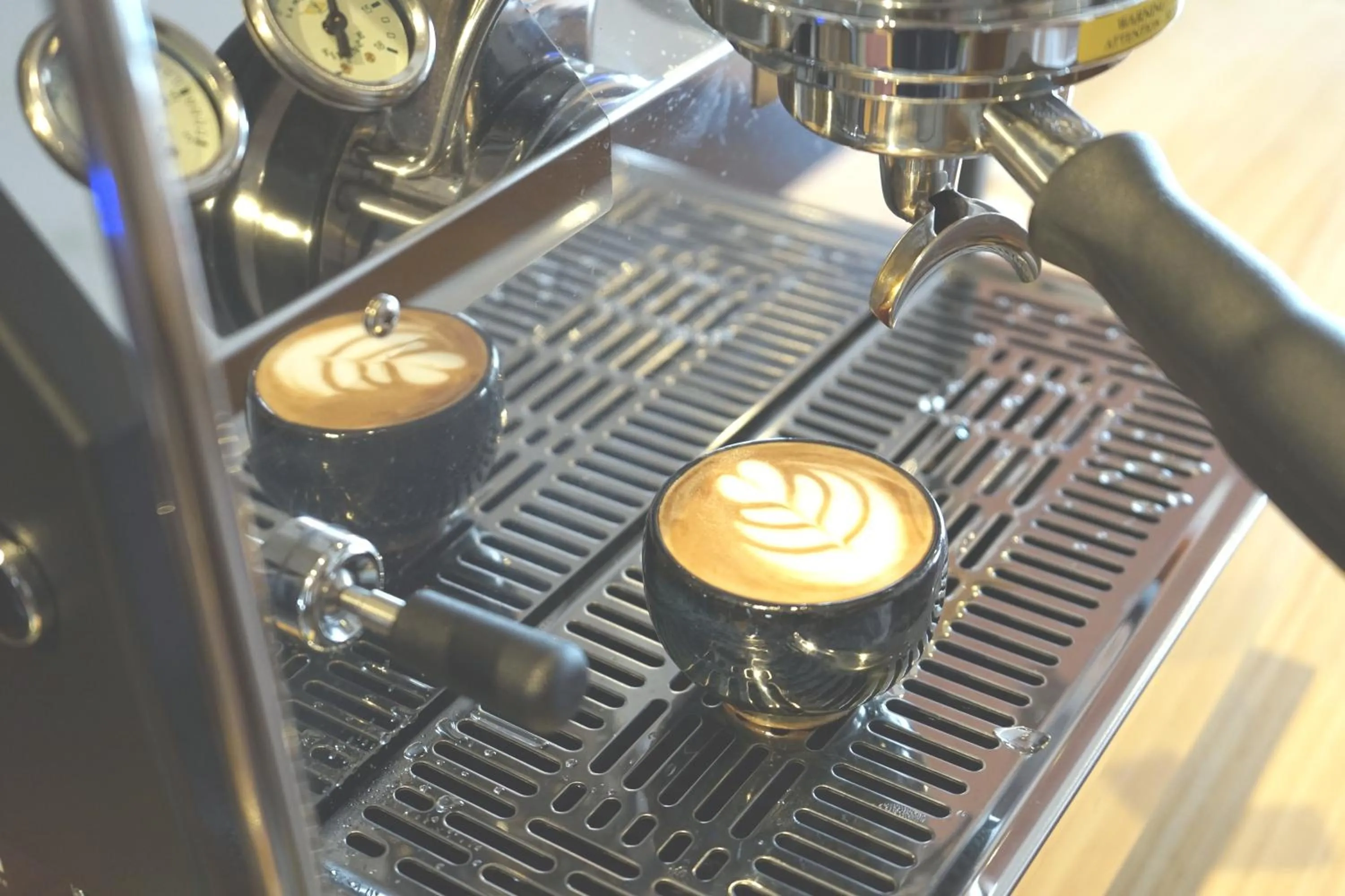 Coffee/tea facilities in World Inn 窩二樓小客棧民宿