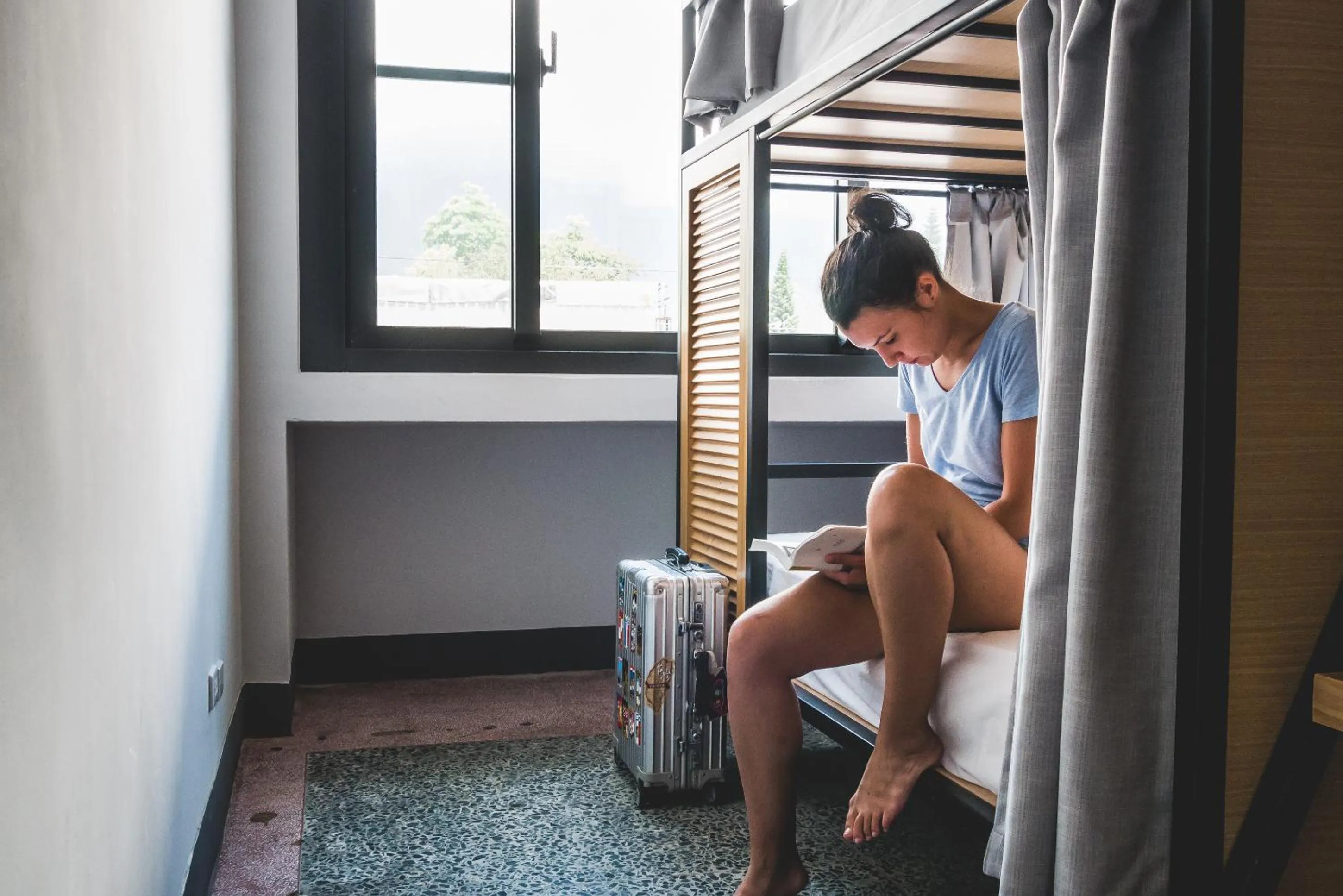 bunk bed in World Inn 窩二樓小客棧民宿