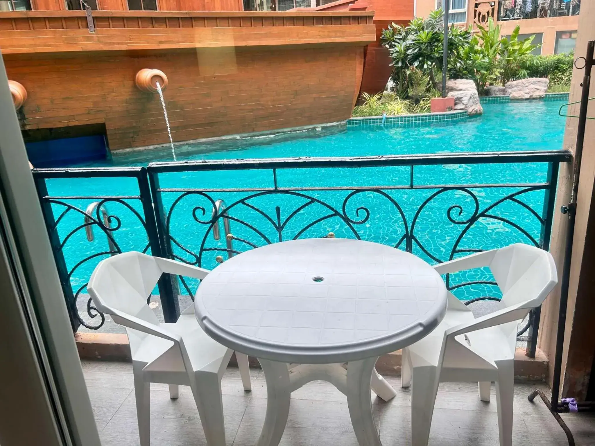 One-Bedroom Apartment with Pool Access in Atlantic Condo Resort Pattaya by Panisara One-Bedroom Apartment with Pool Access in Atlantic Condo Resort Pattaya by Panisara