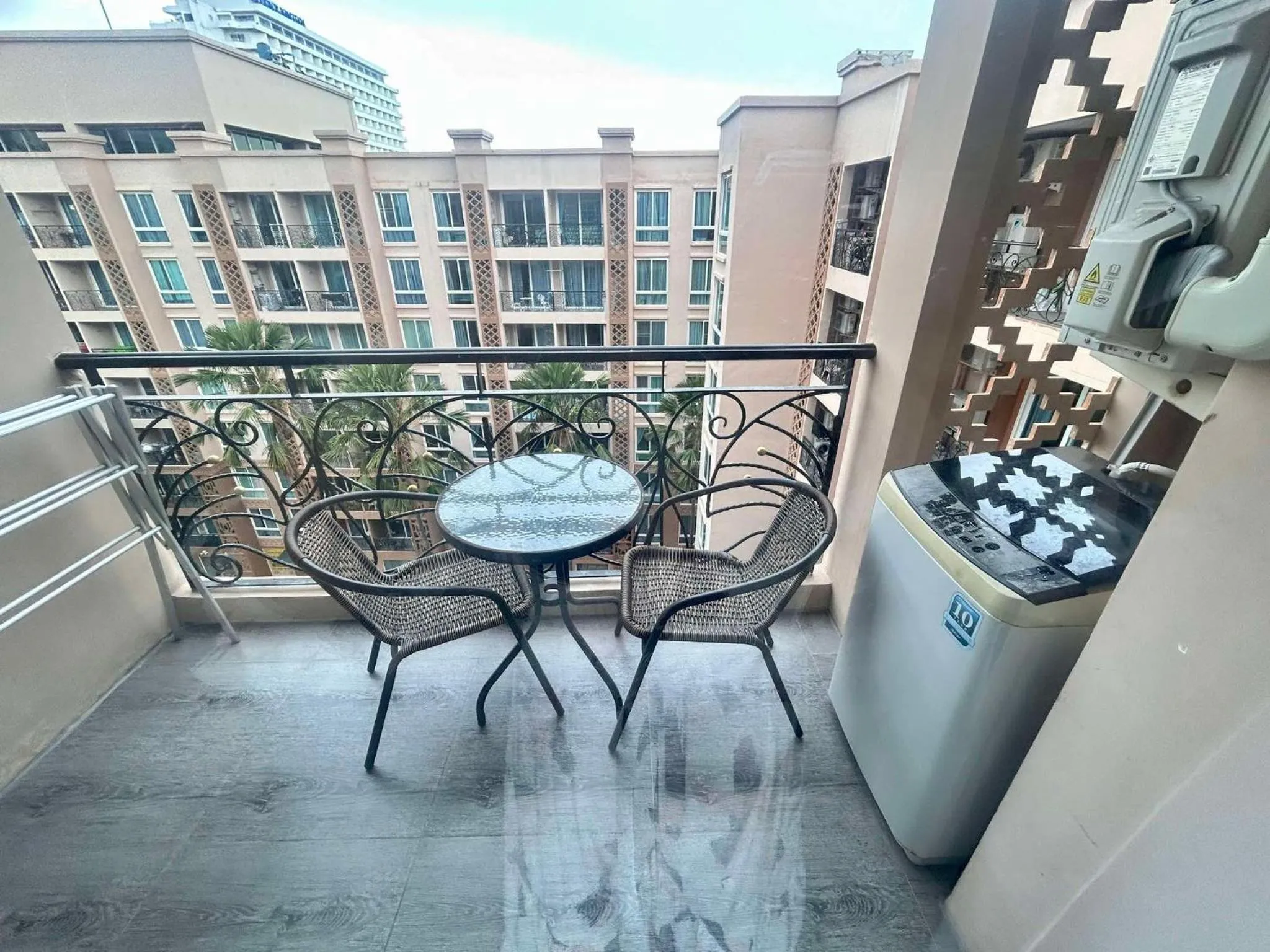 Atlantic Condo Resort Pattaya by Panisara