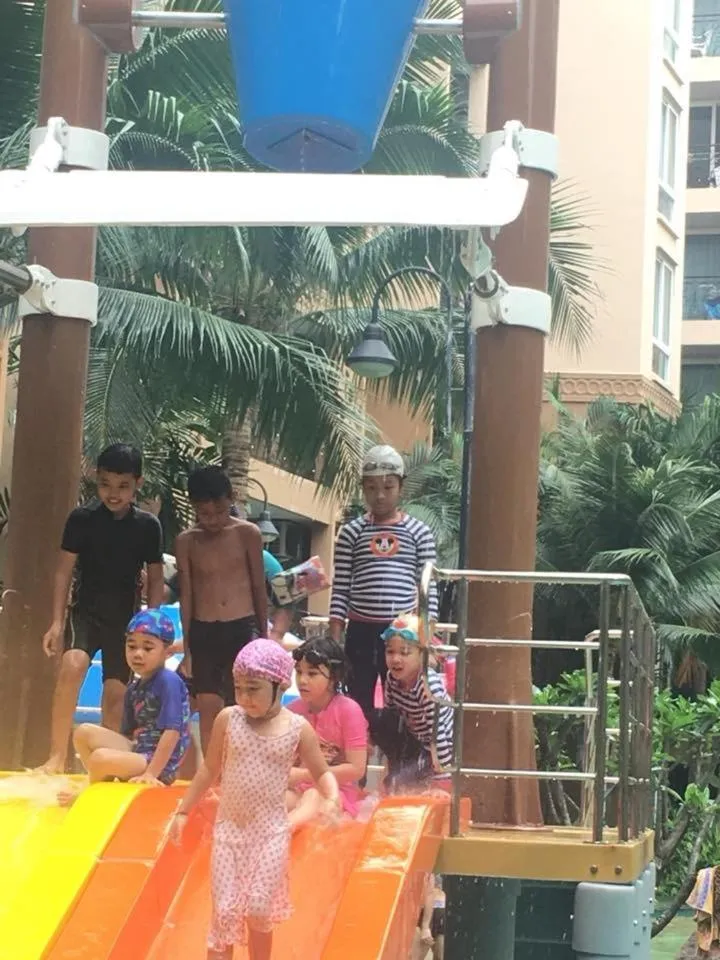 Area and facilities in Atlantic Condo Resort Pattaya by Panisara