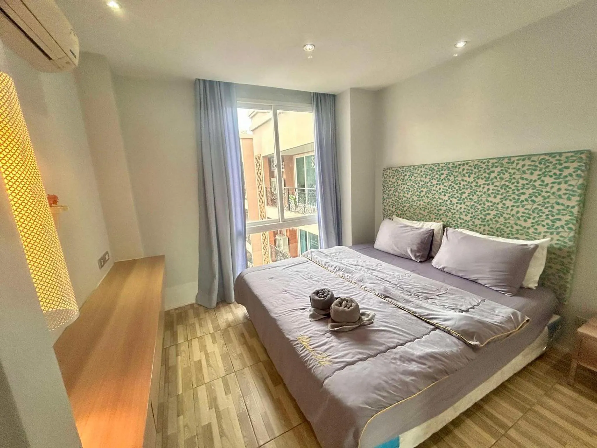 Bed in Atlantic Condo Resort Pattaya by Panisara