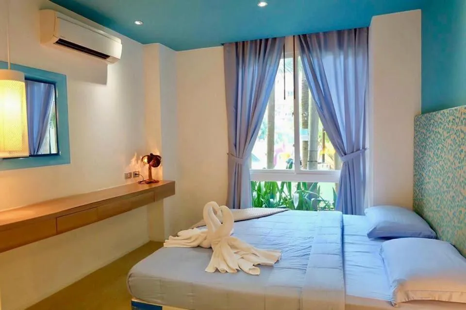 Bed in Atlantic Condo Resort Pattaya by Panisara