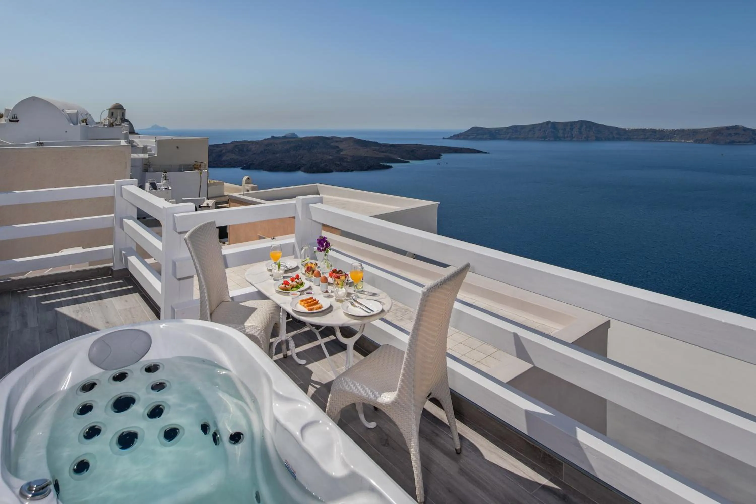 Balcony/Terrace in Hotel Thireas