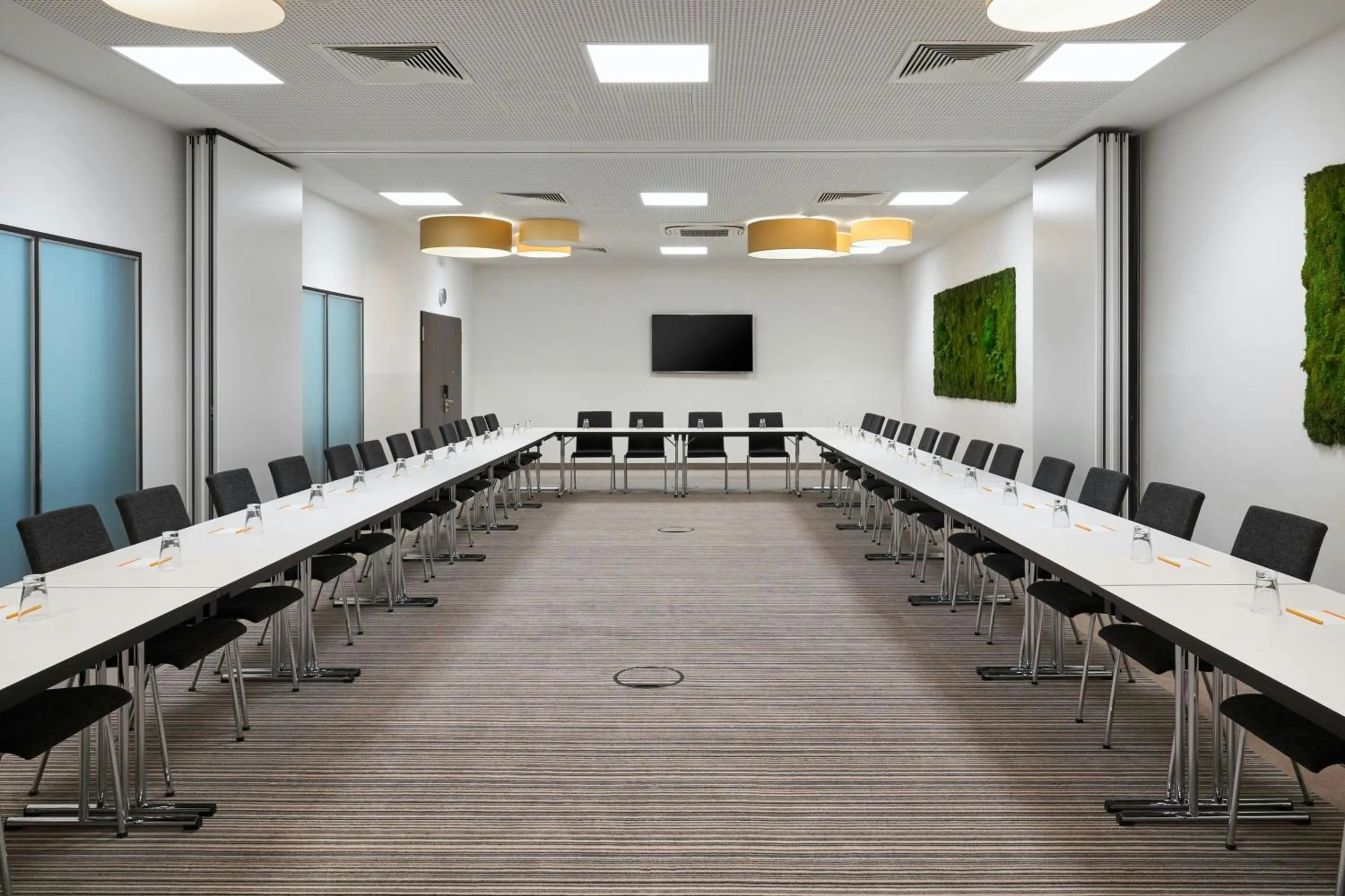 Meeting/conference room in Four Points Flex by Sheraton Essen