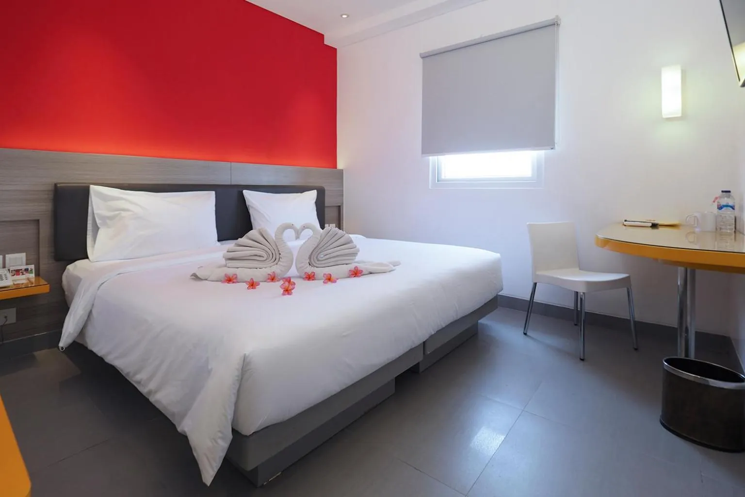 Bed in Amaris Hotel Sriwedari Solo