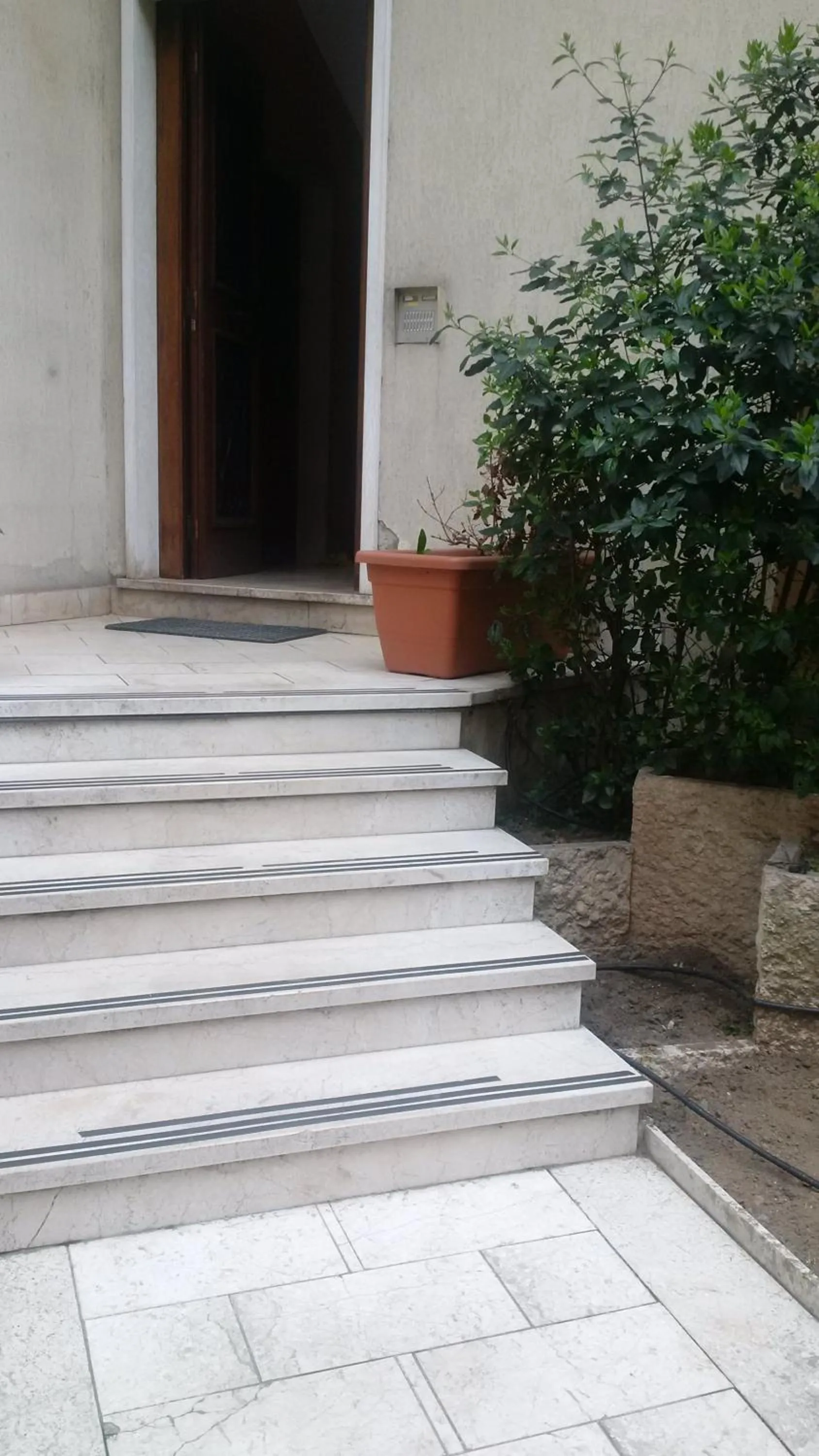 Facade/entrance in B&B Foroni 29