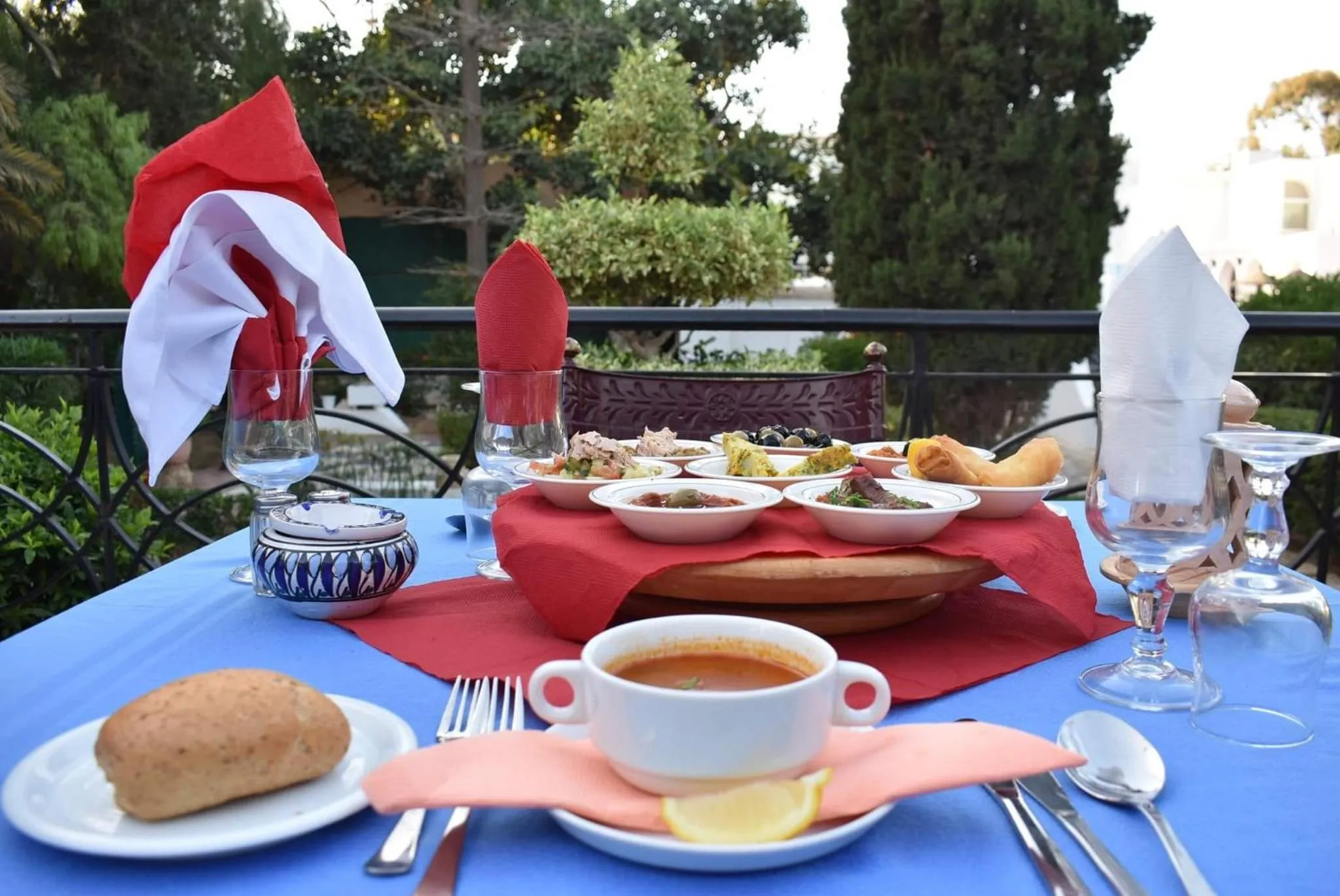 Restaurant/places to eat in Marhaba Royal Salem - Family Only