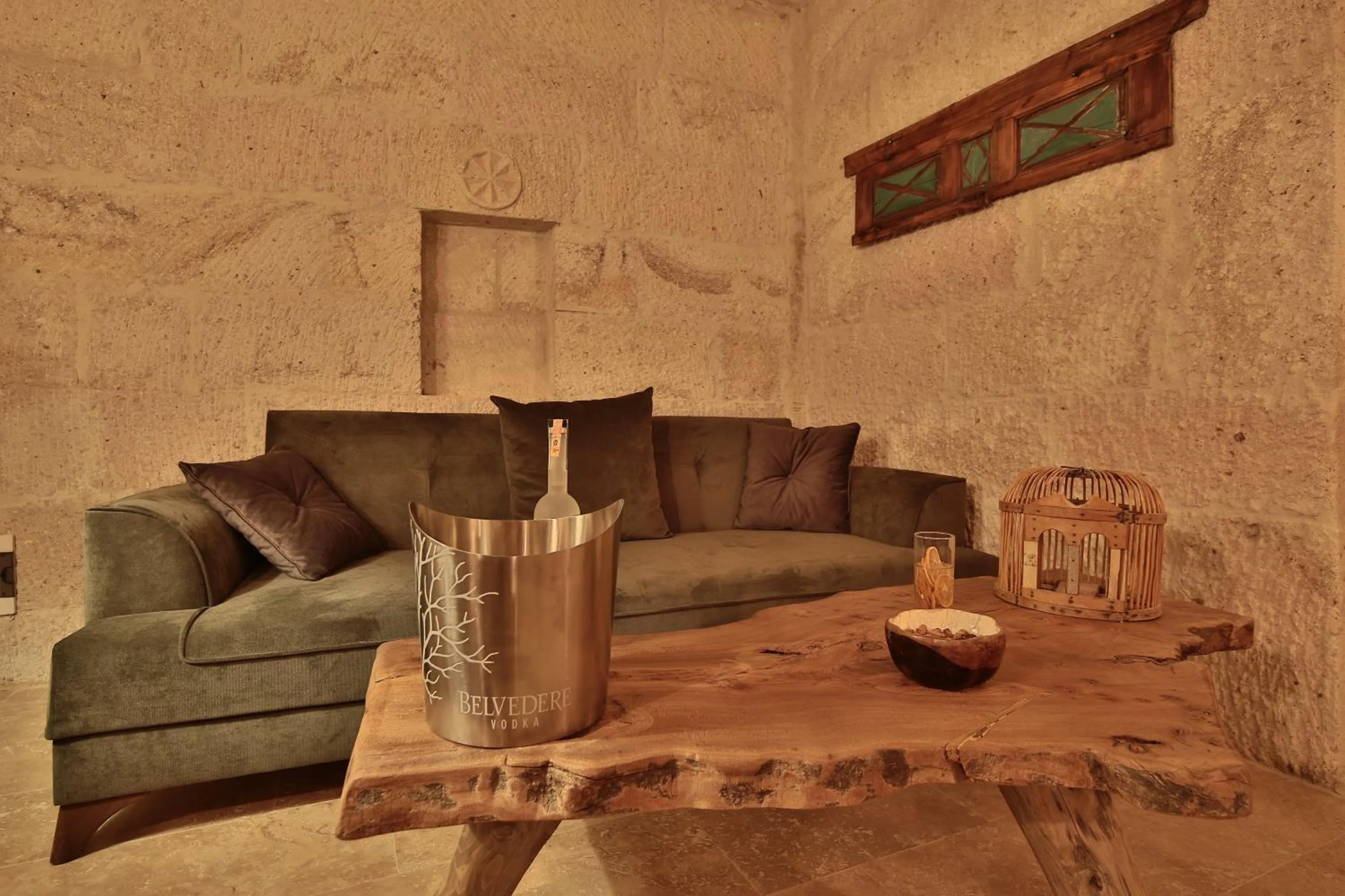 Living room in The Owl Cave Hotel