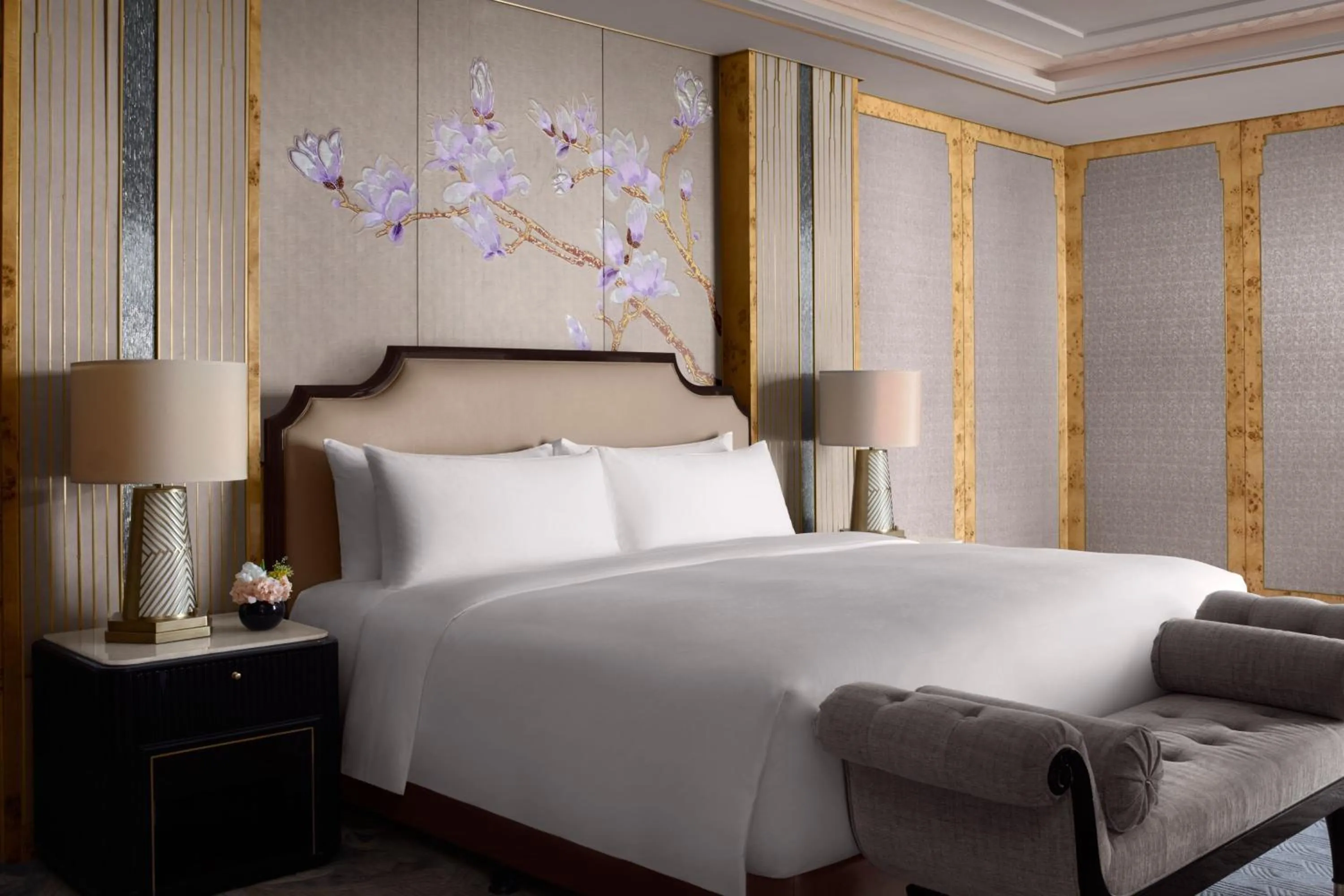 Bedroom, Bed in The St. Regis on the Bund, Shanghai