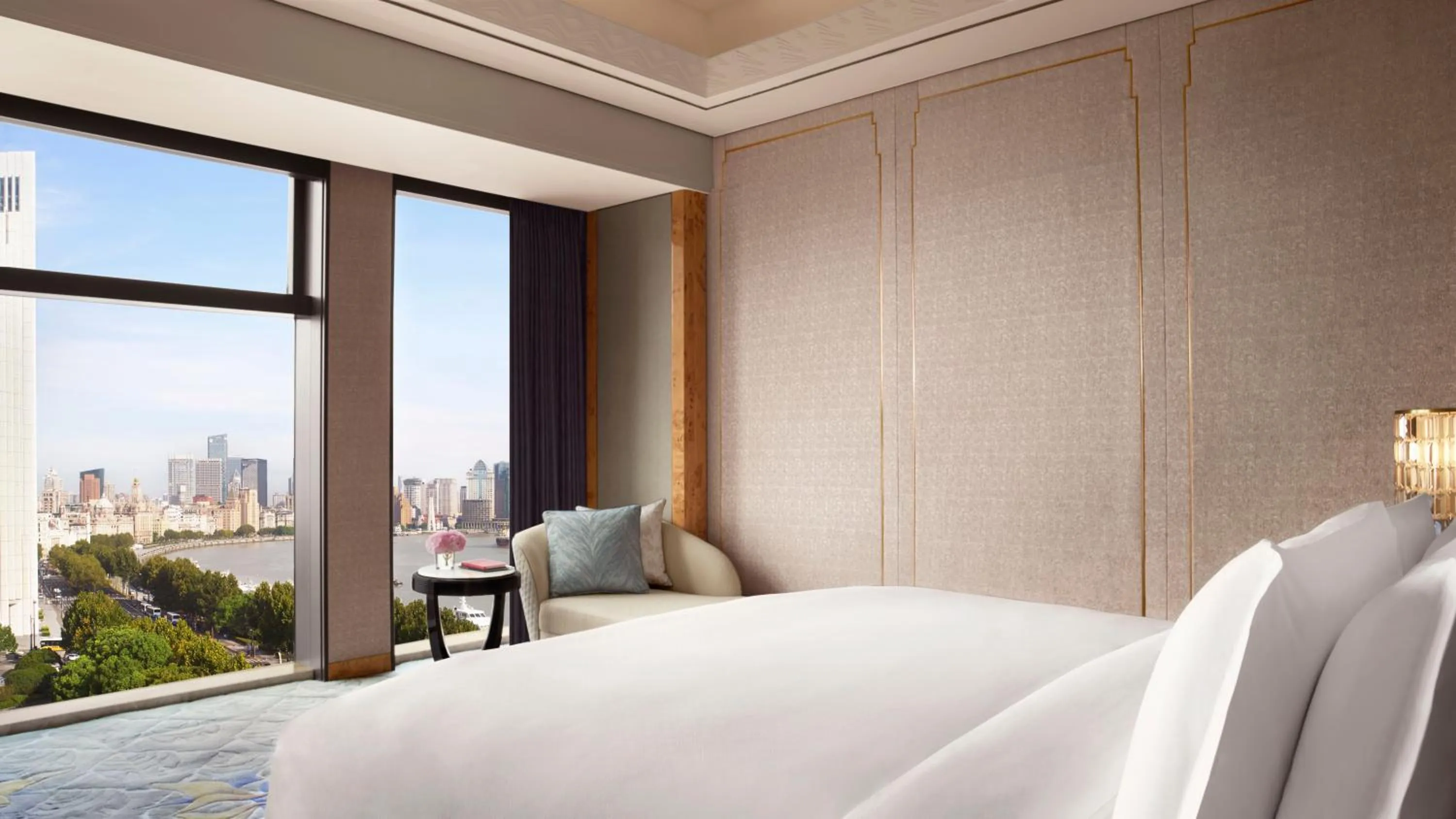 Bed in The St. Regis on the Bund, Shanghai