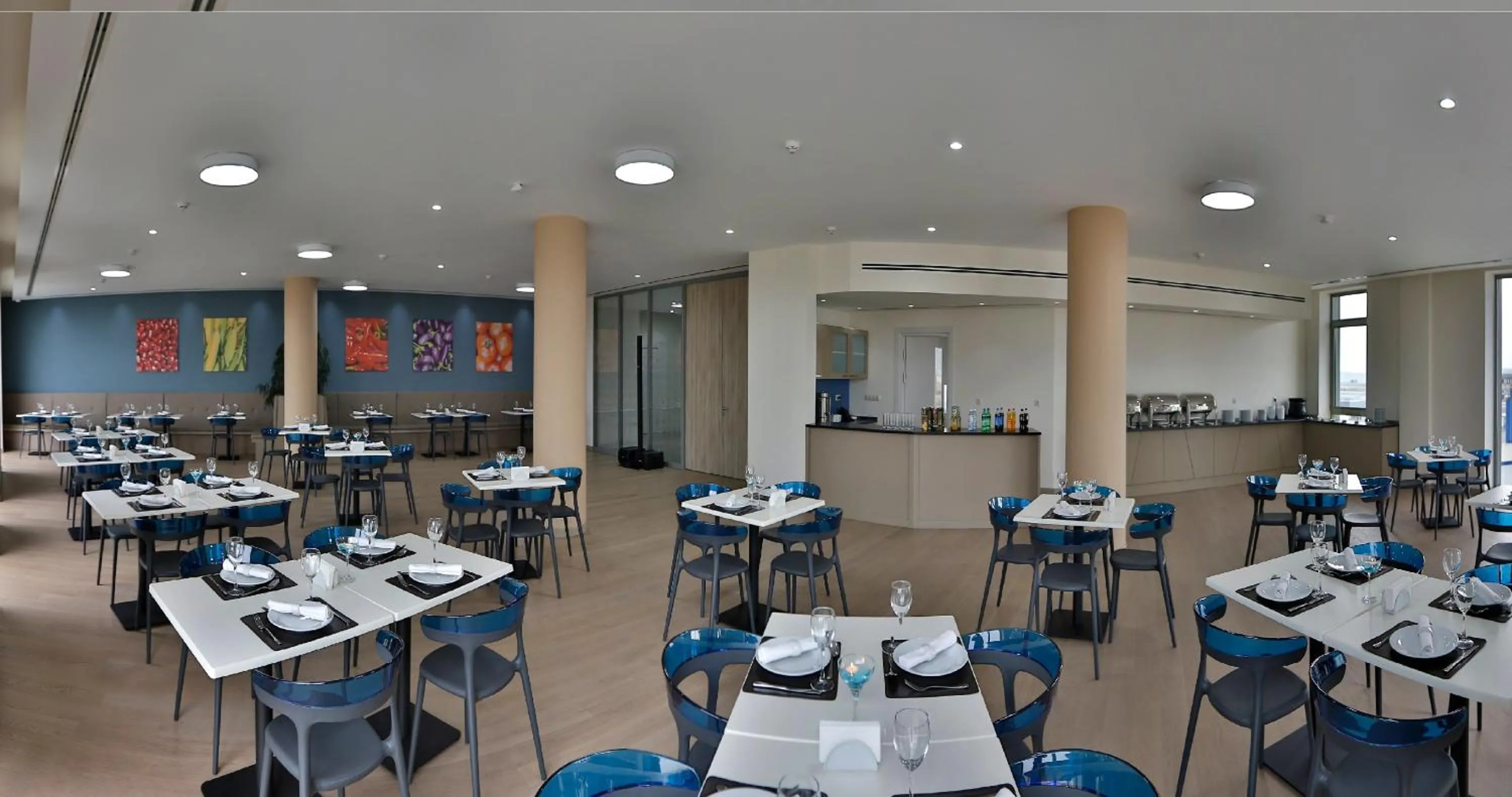 Restaurant/places to eat in HomeBridge Hotel Apartments