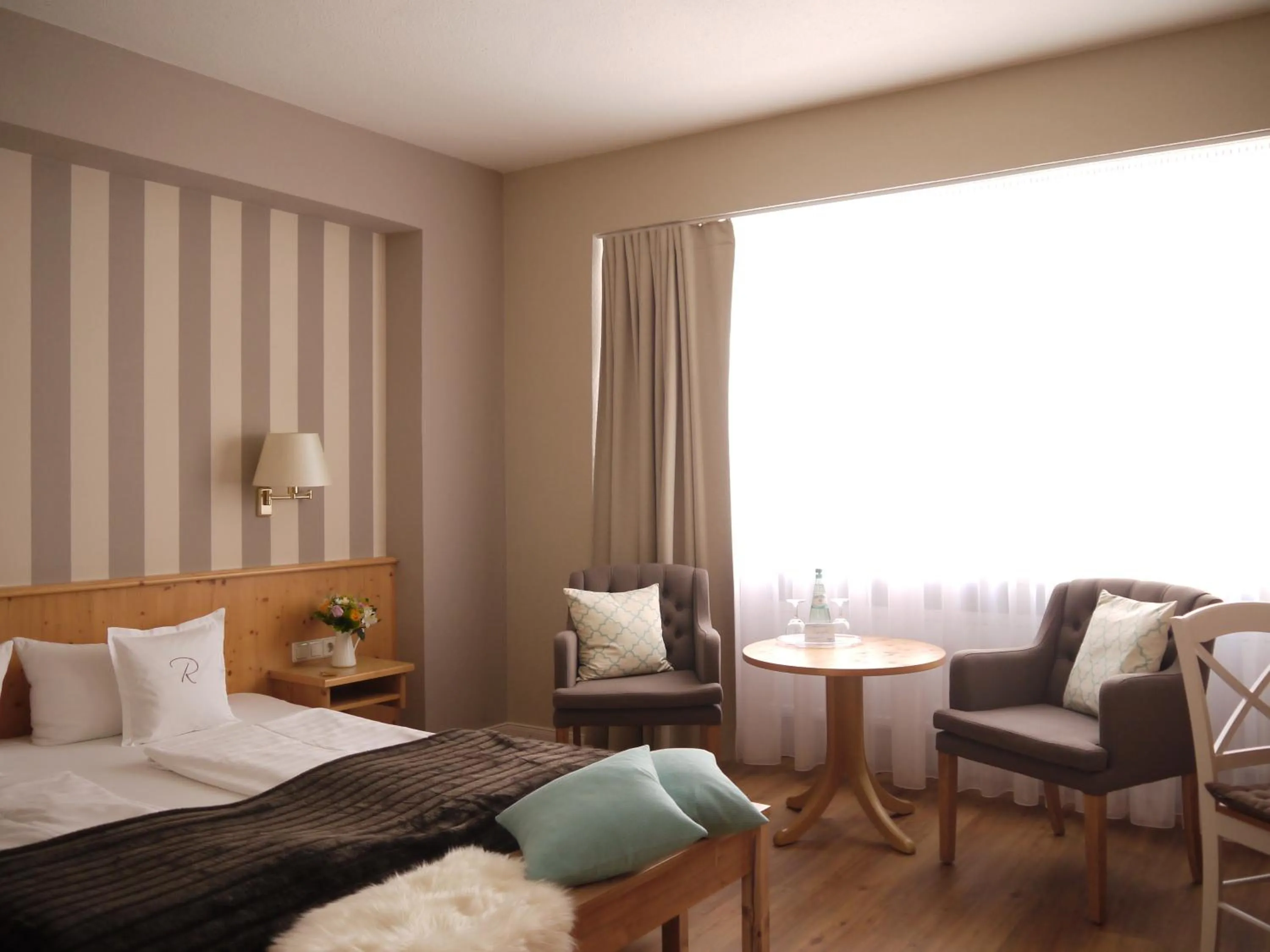 Photo of the whole room, Bed in Hotel Ratsstuben