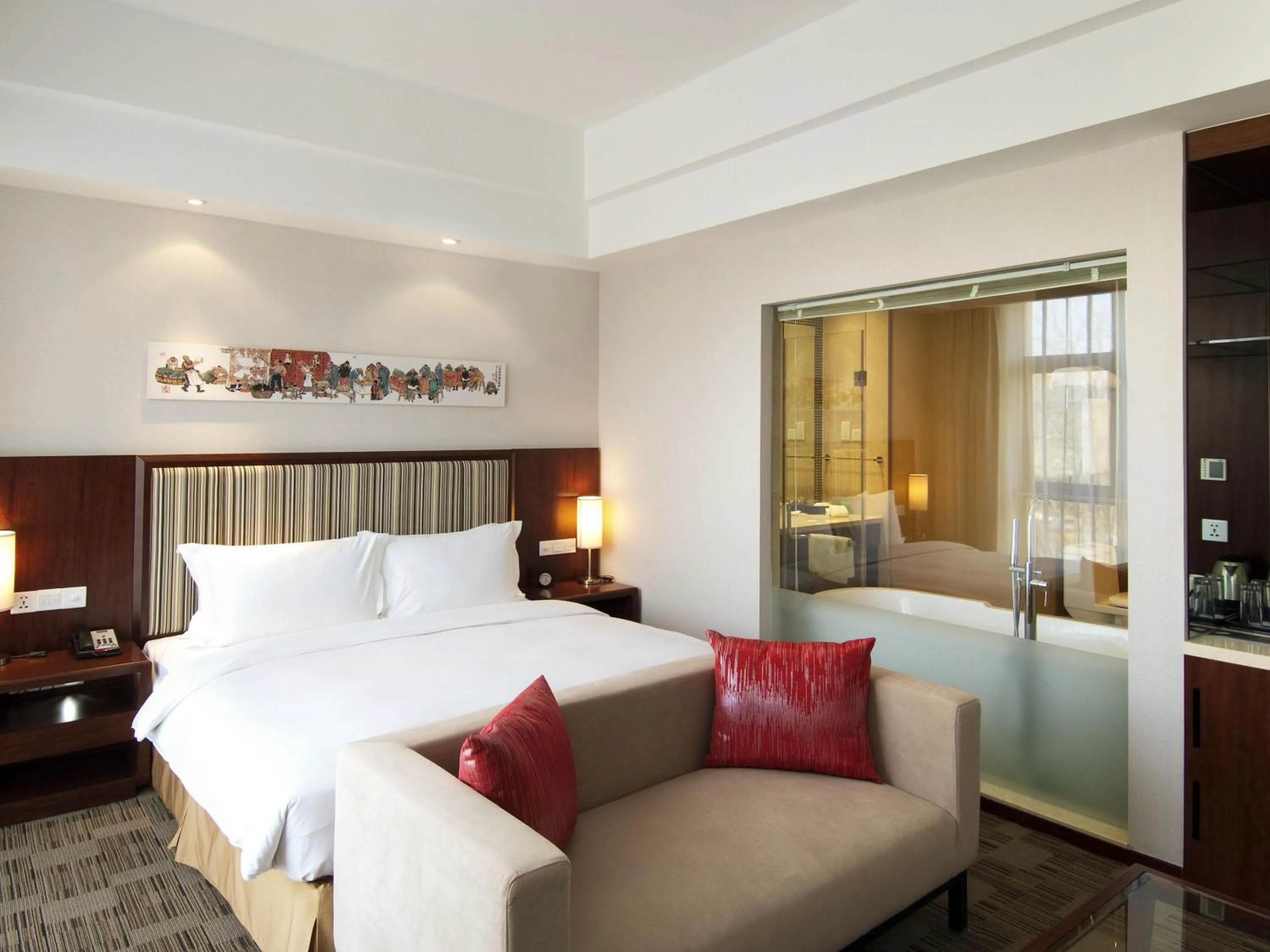 Bedroom, Bed in Mercure Beijing Downtown