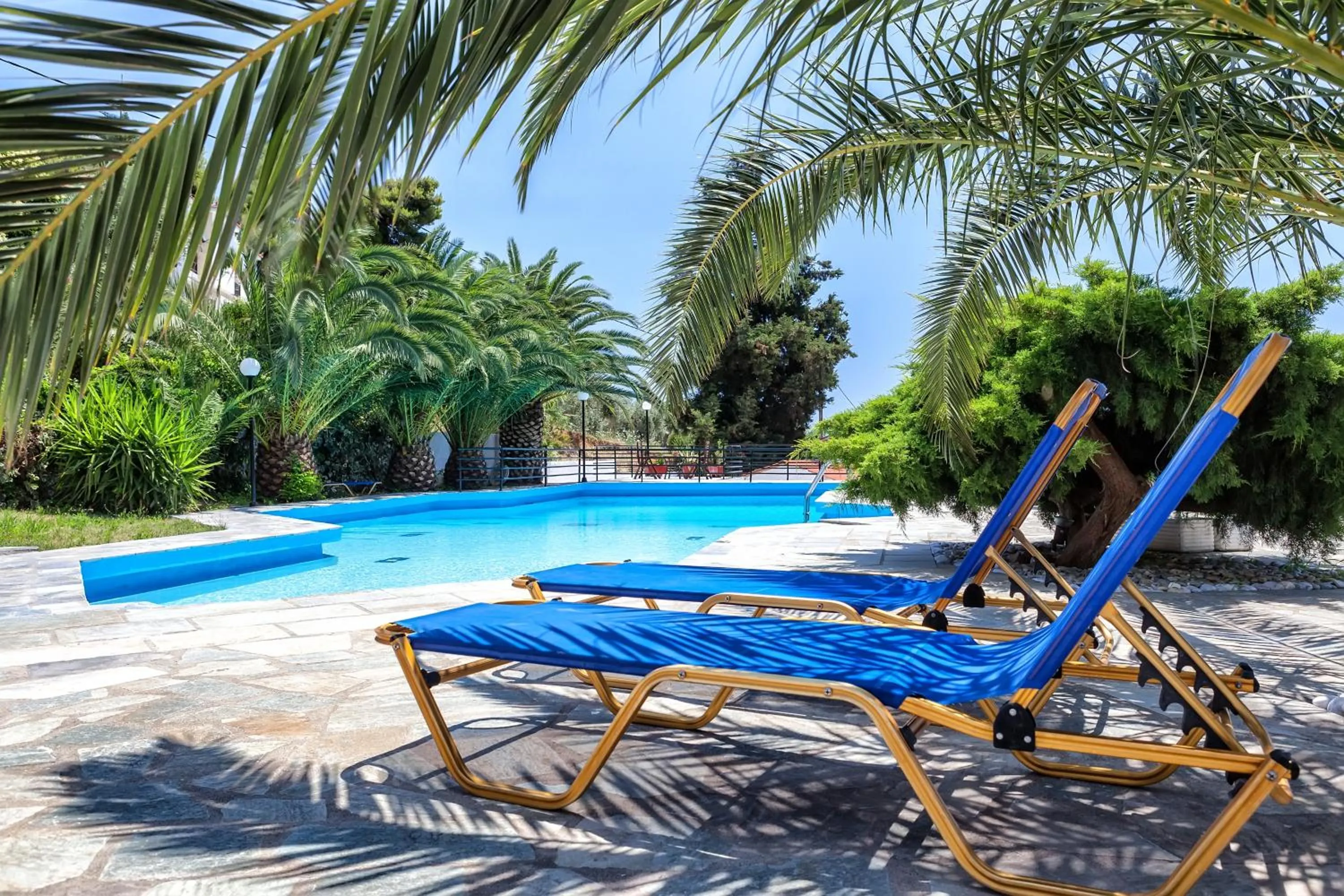 Swimming pool in Stafylos Suites & Boutique hotel