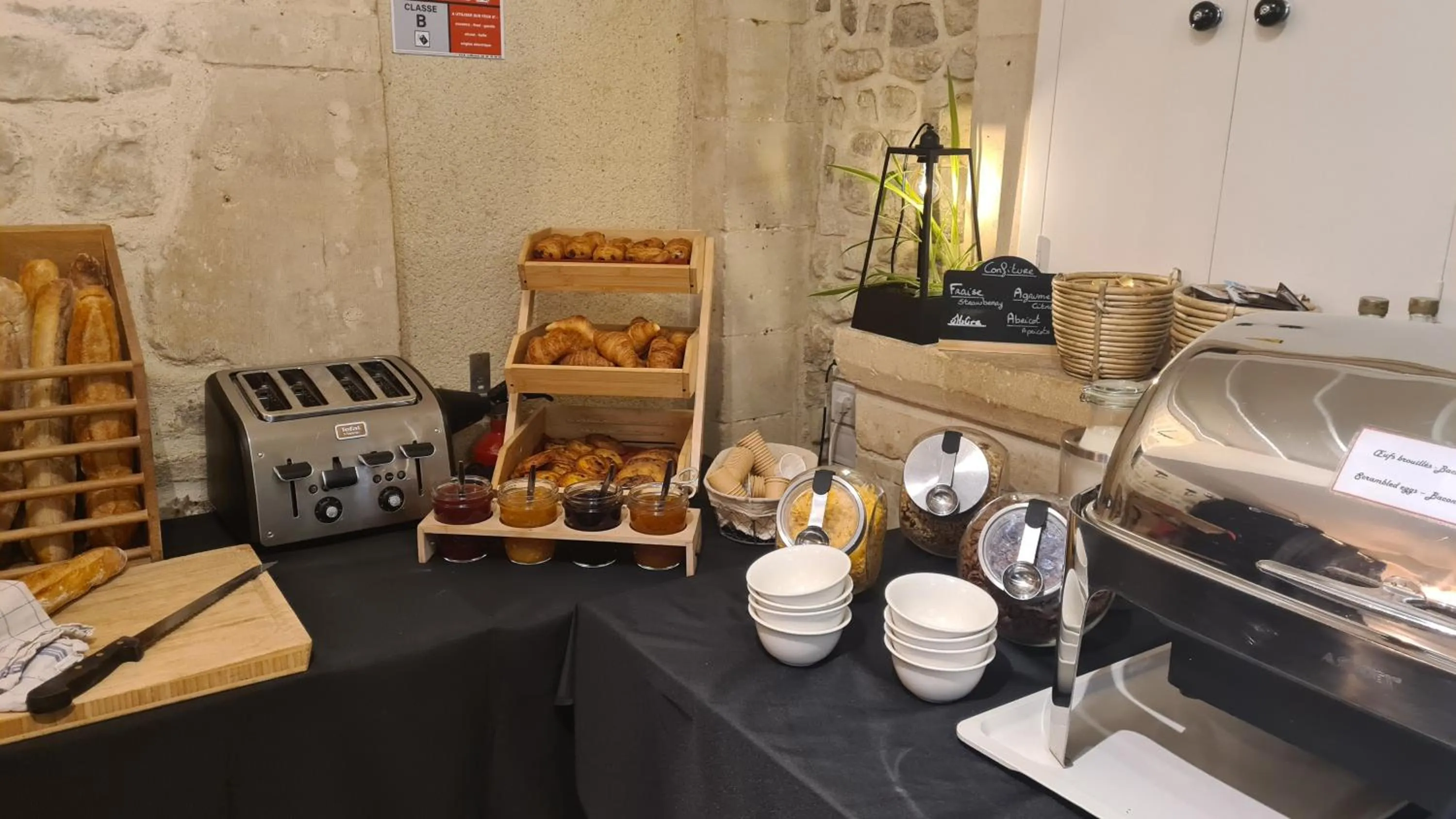 Buffet breakfast in La Maison de Mathilde