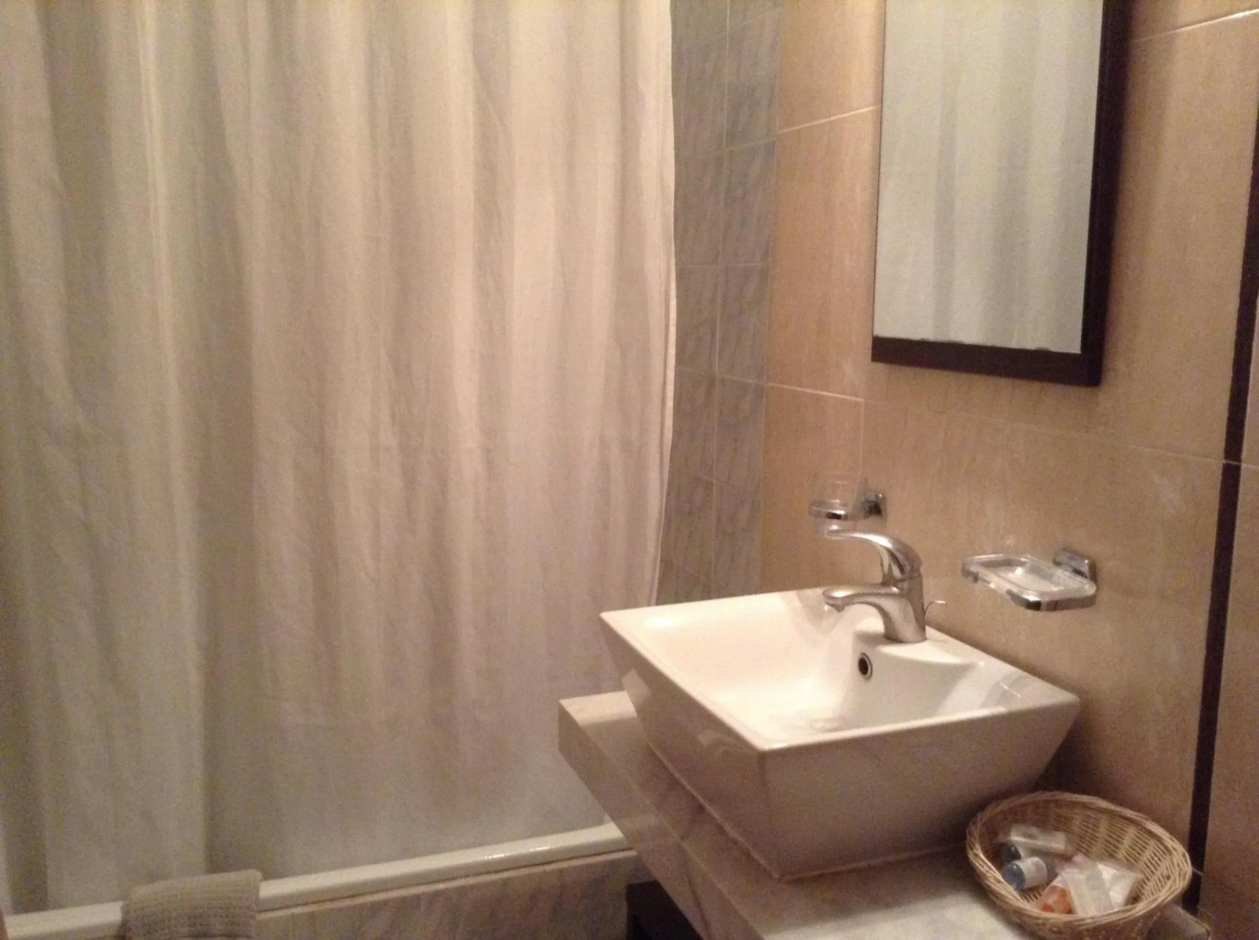 Toilet in Park Hotel