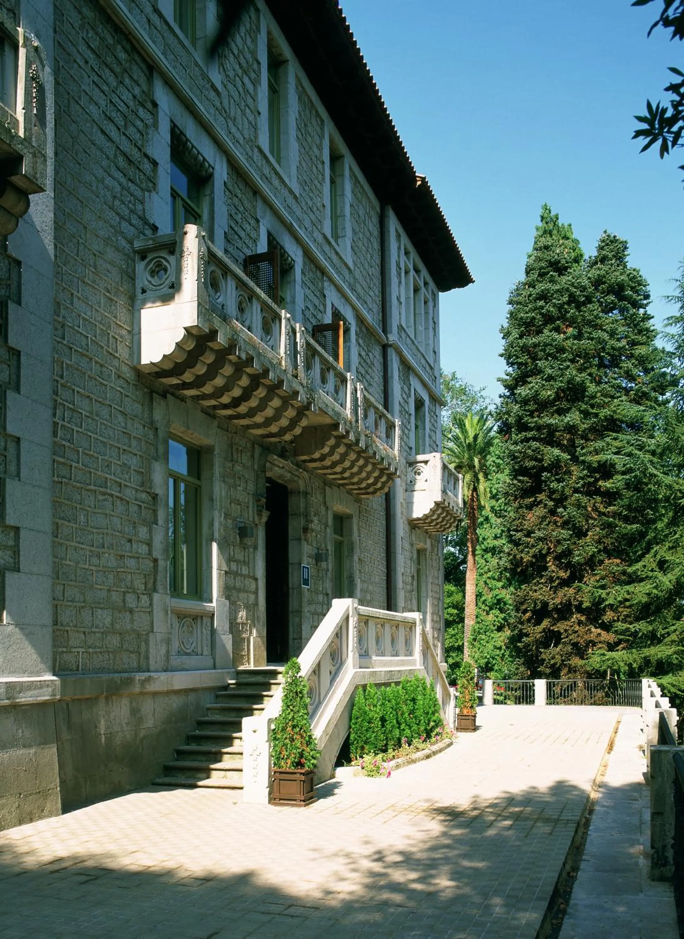 Facade/entrance in Parador de Limpias