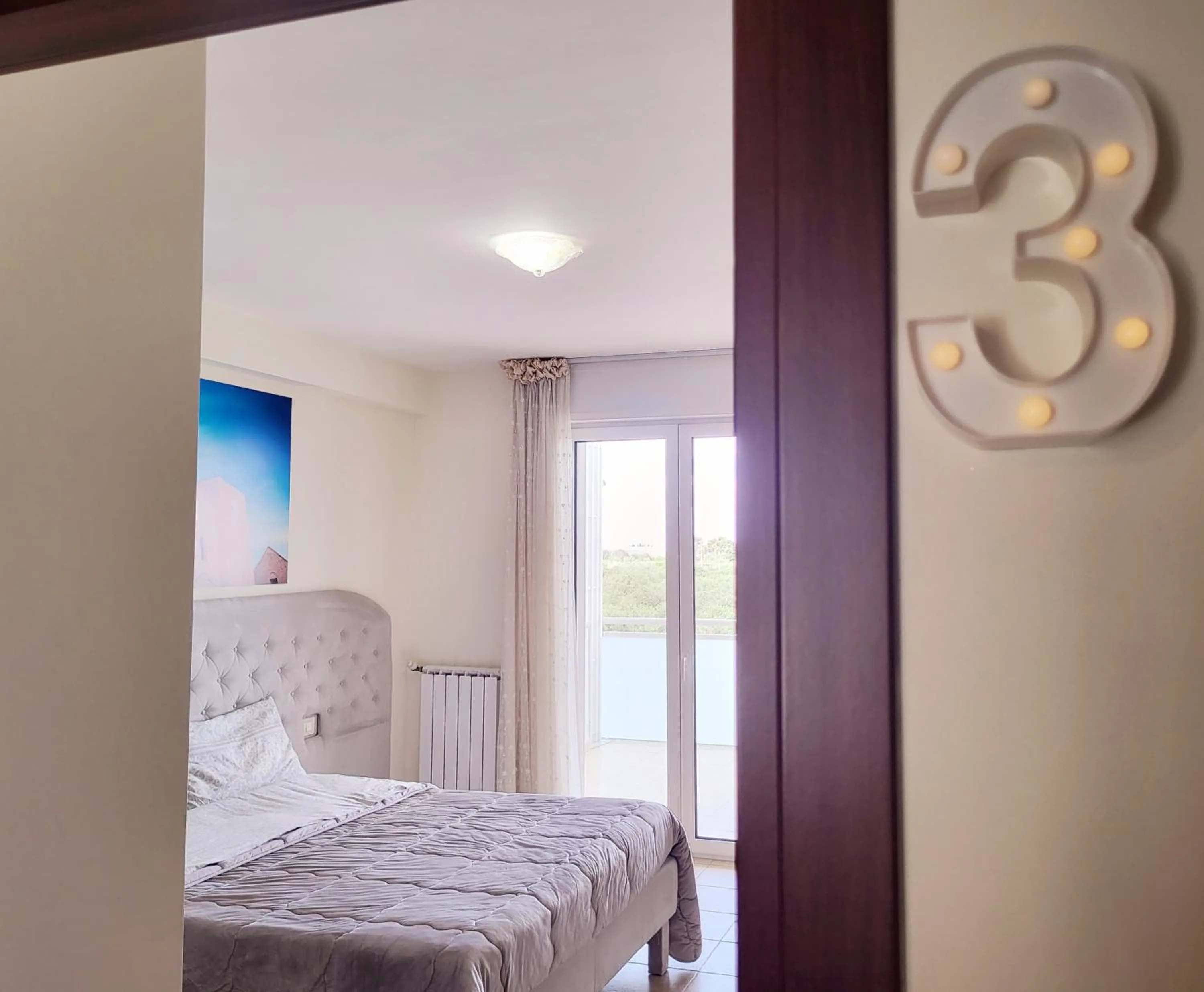 Double Room with Private Bathroom in B&B Waltanna Airport